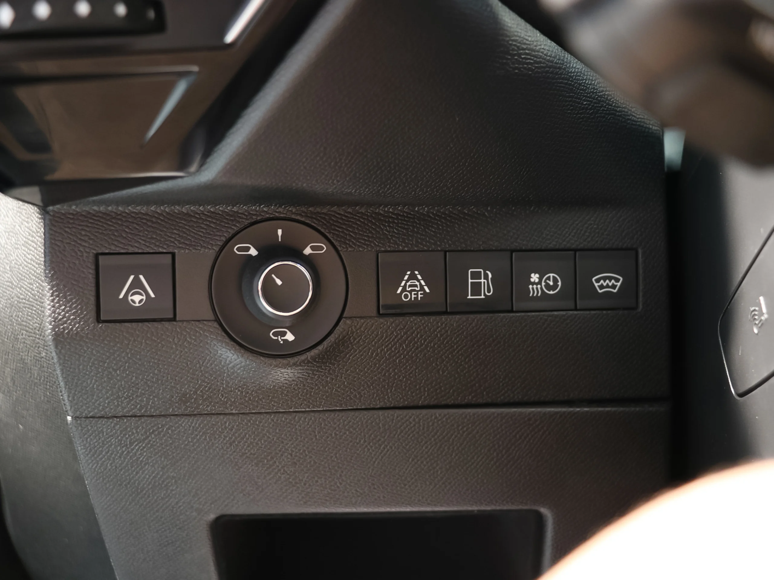 DS DS7 Crossback E-Tense 300 Rivoli 4WD Auto 221 kW (300 CV) - Foto 35