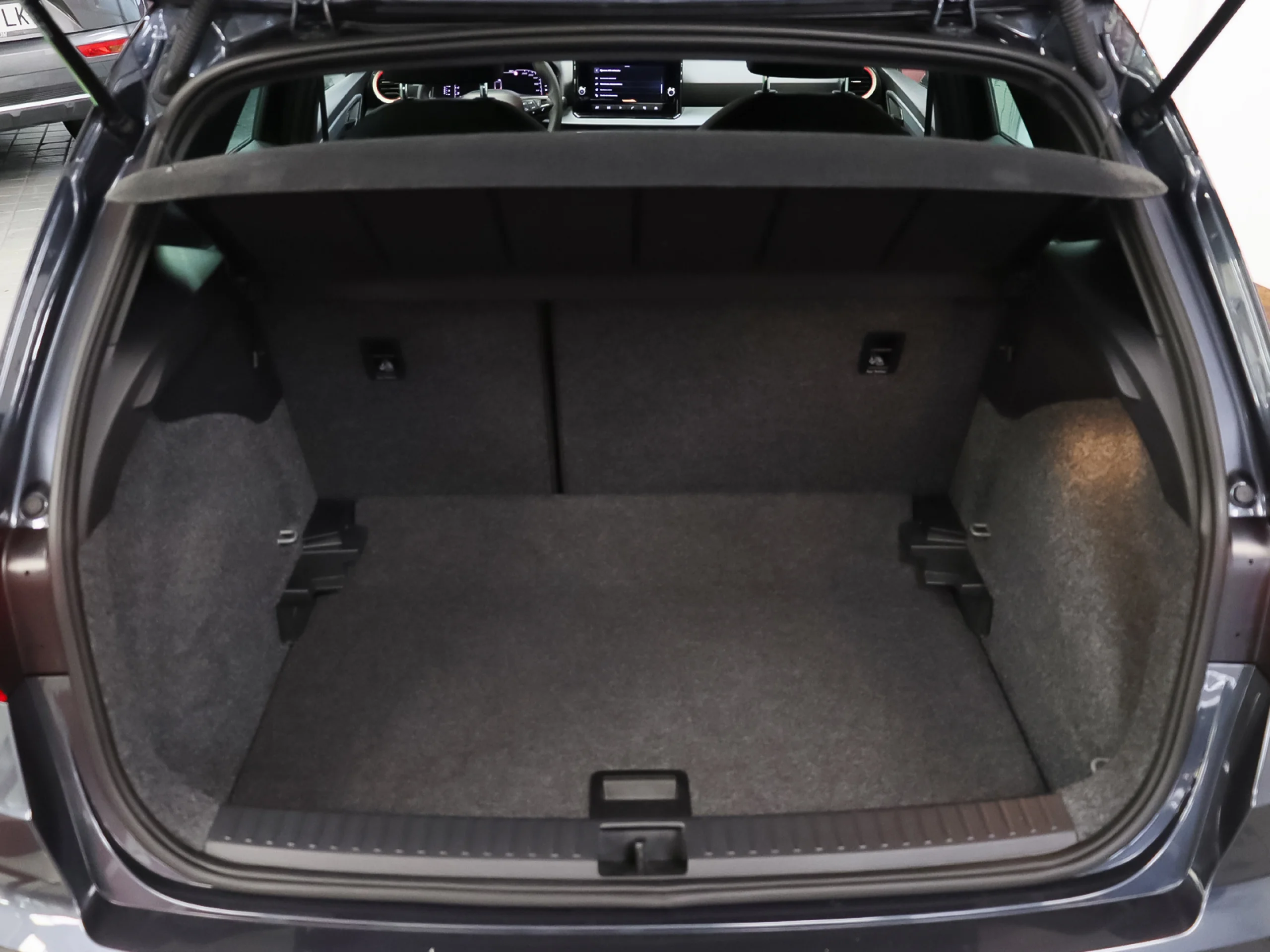 SEAT Arona 1.0 TSI S&S Style+ 85 kW (115 CV) - Foto 30