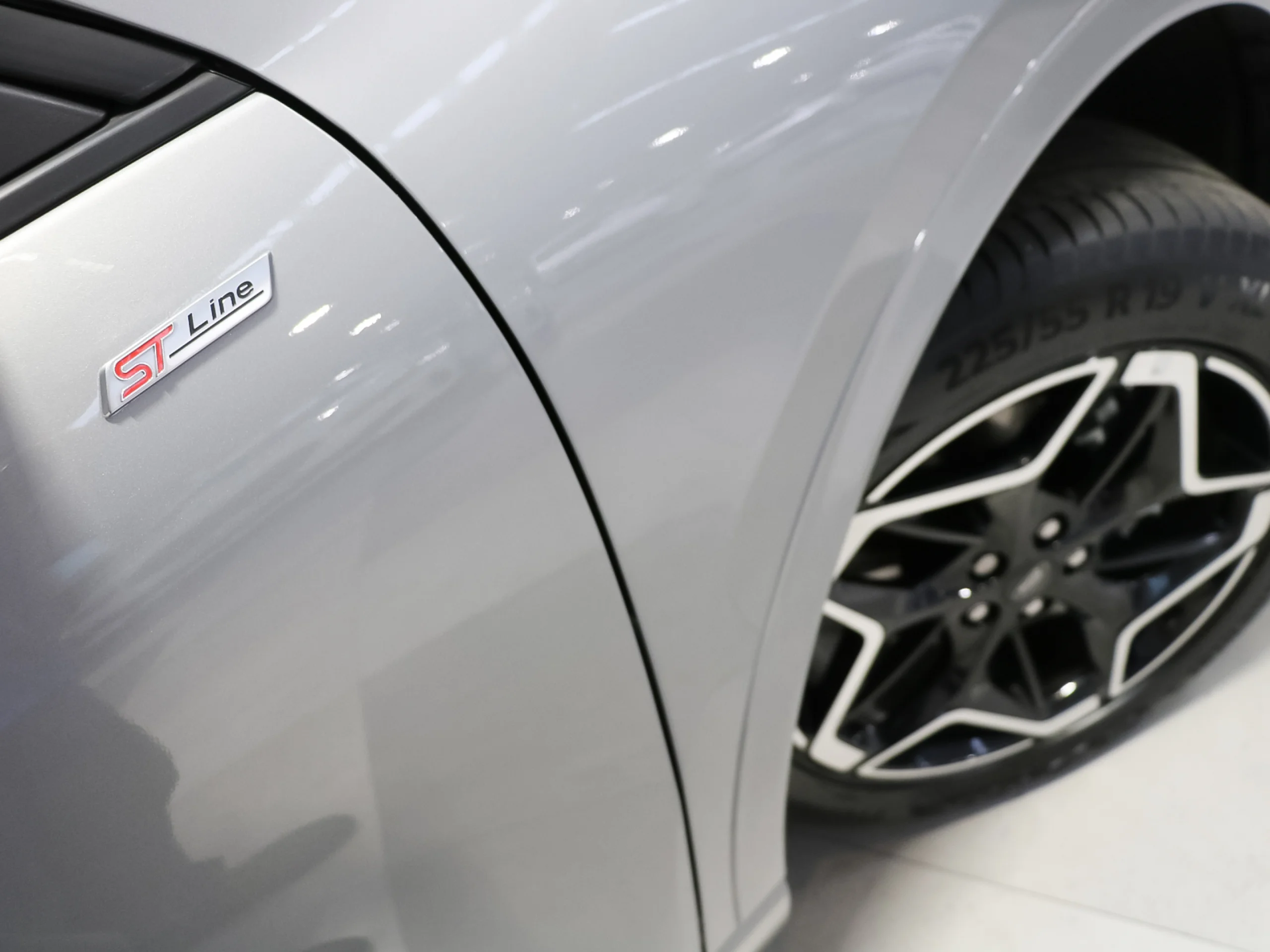 Ford Kuga 2.5 Duratec PHEV ST-Line Auto 178 kW (243 CV) - Foto 10