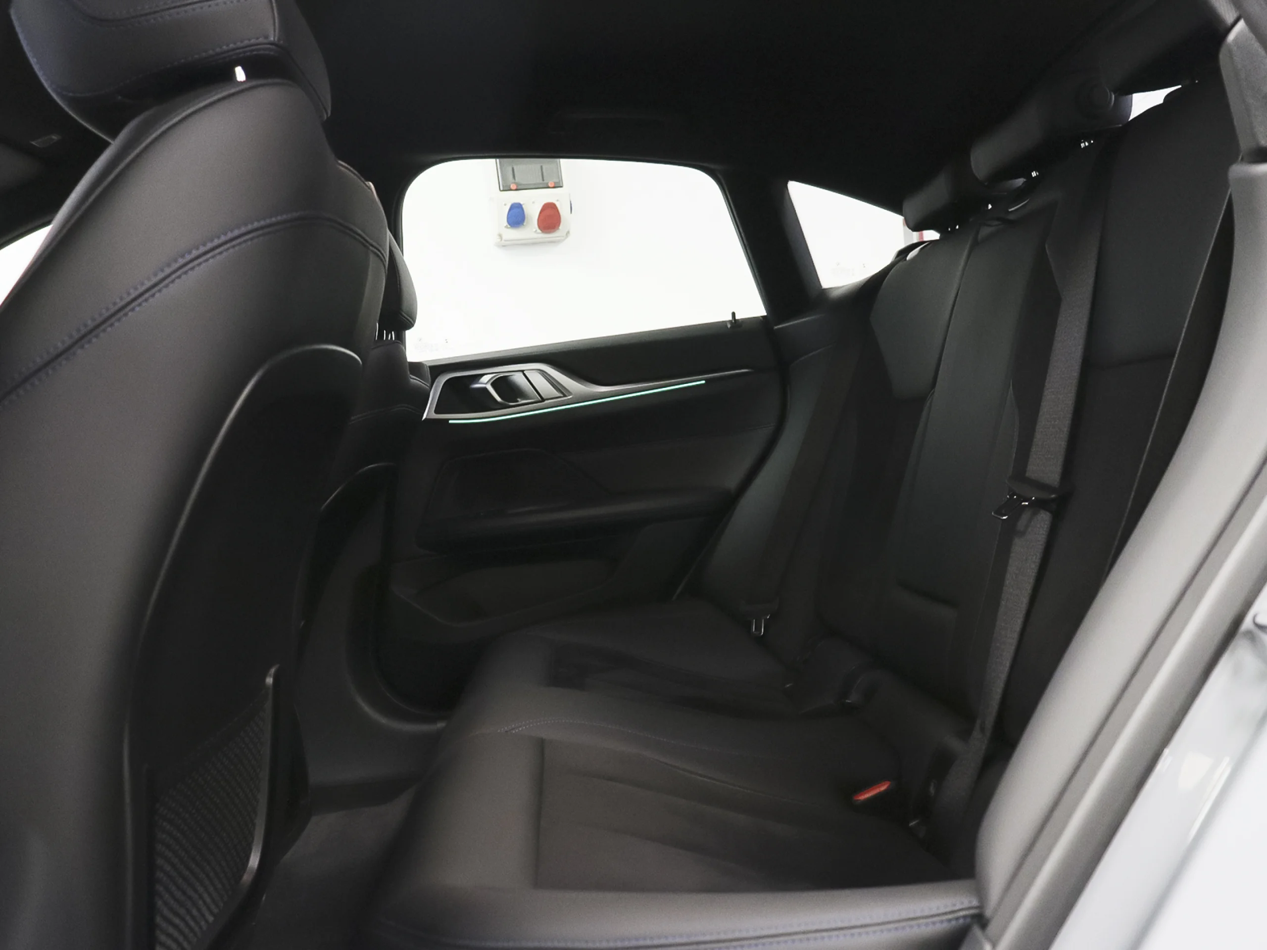 BMW I4 eDrive40 250 kW (340 CV) - Foto 8