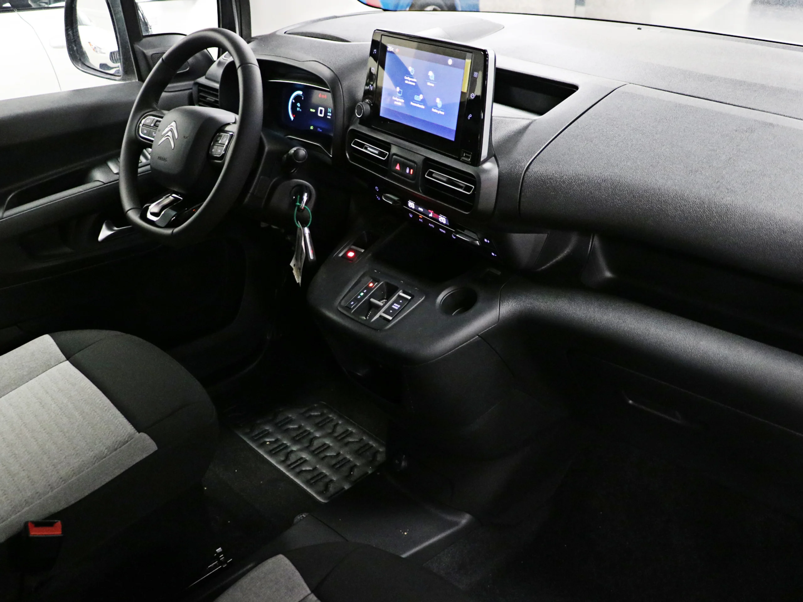 Citroen ë-Berlingo Shine Talla M 50kWh 100 kW (136 CV) - Foto 6