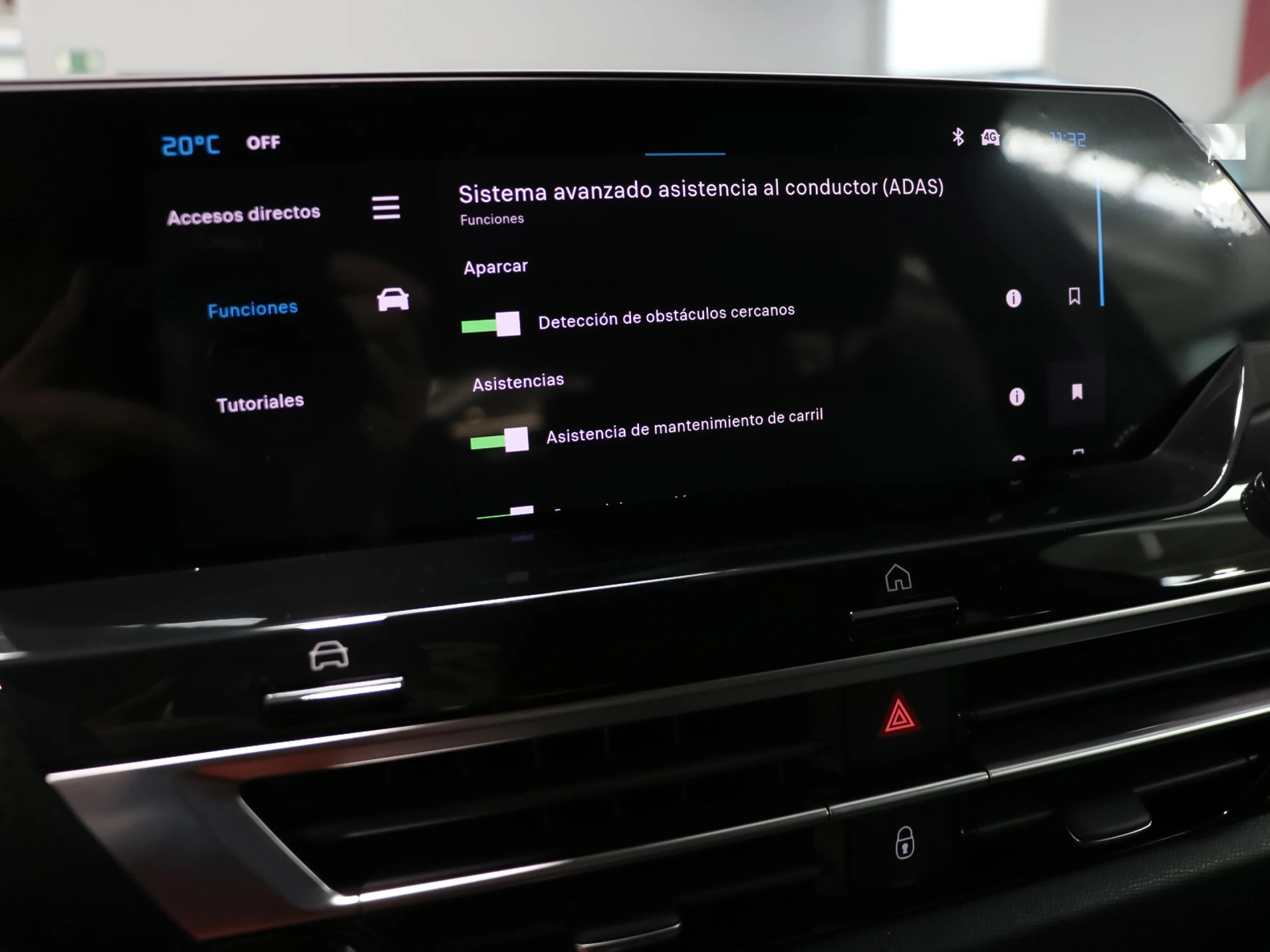 Citroen ë-C4 eléctrico 50kWh Shine 100 kW (136 CV) - Foto 17