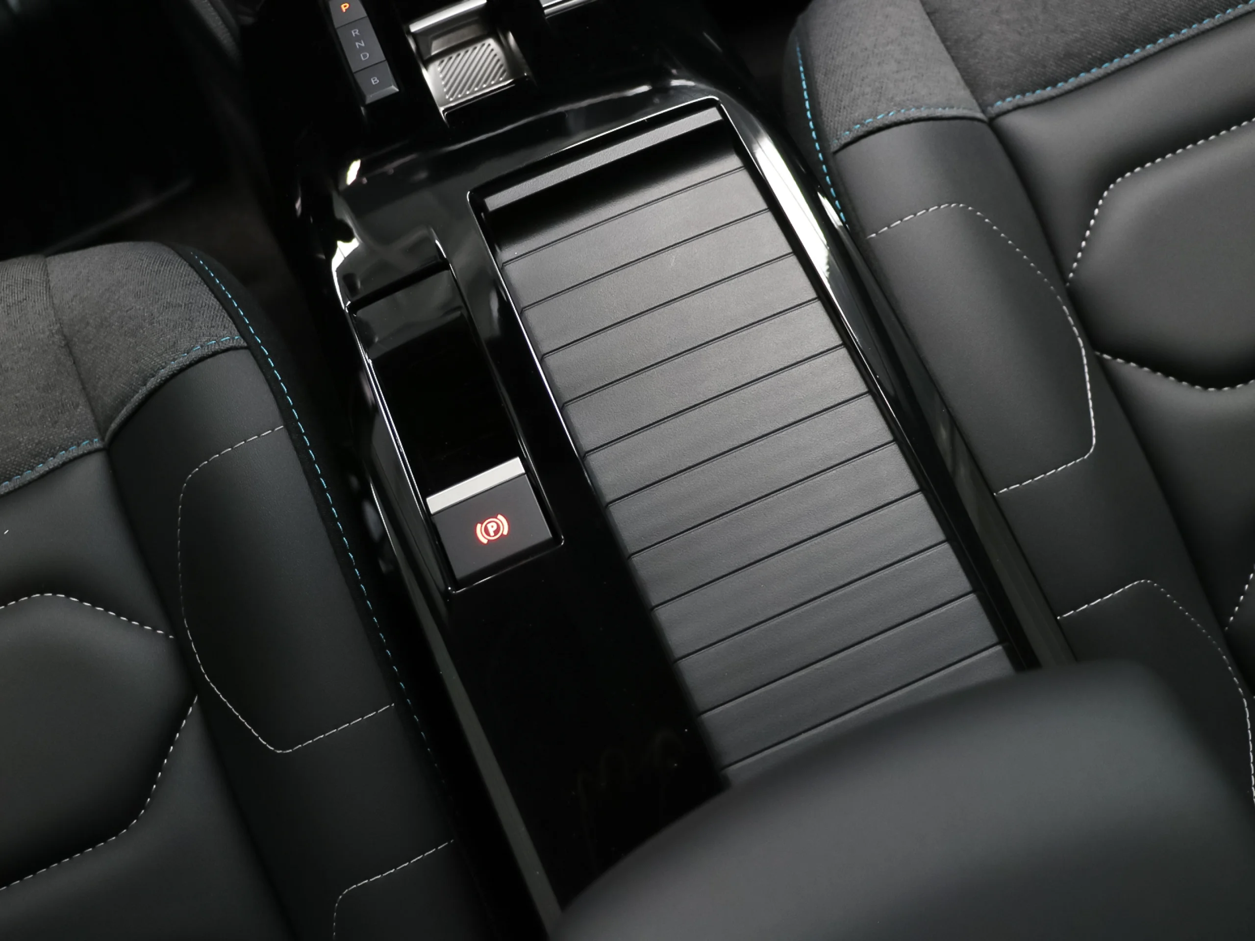 Citroen ë-C4 eléctrico 50kWh Shine 100 kW (136 CV) - Foto 21