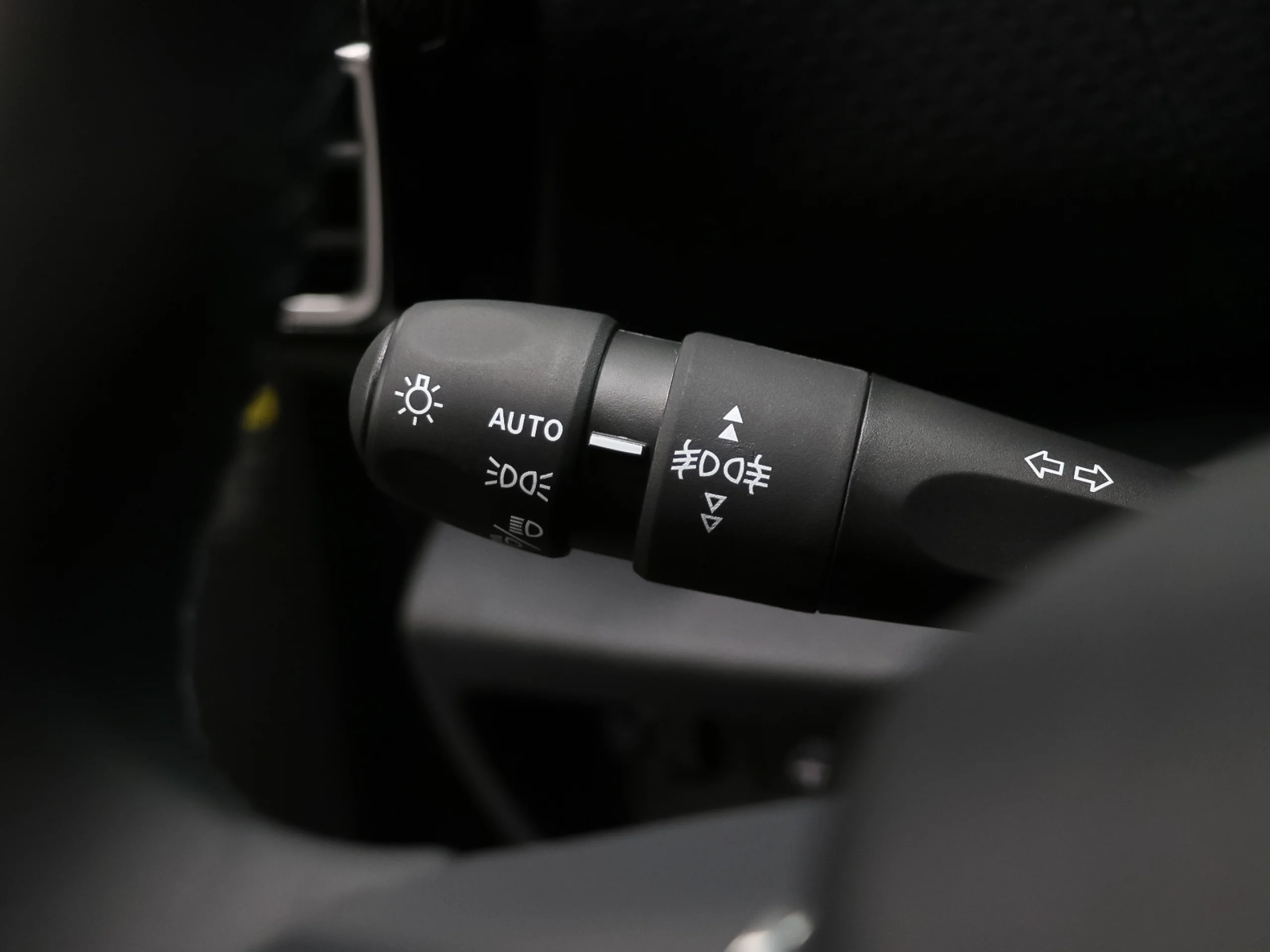 Citroen ë-C4 eléctrico 50kWh Shine 100 kW (136 CV) - Foto 30