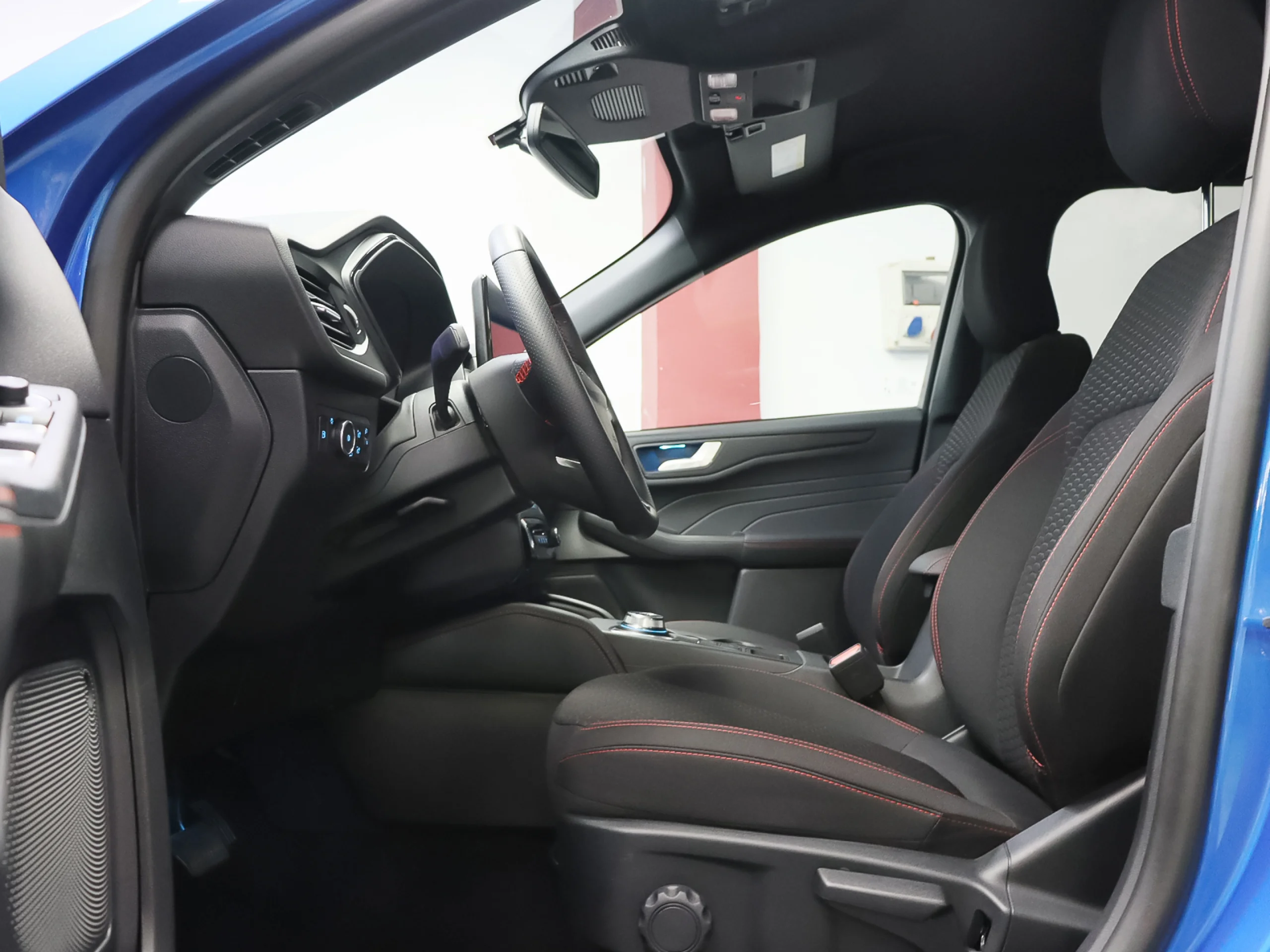 Ford Kuga 2.5 Duratec PHEV ST-Line Auto 178 kW (243 CV) - Foto 5