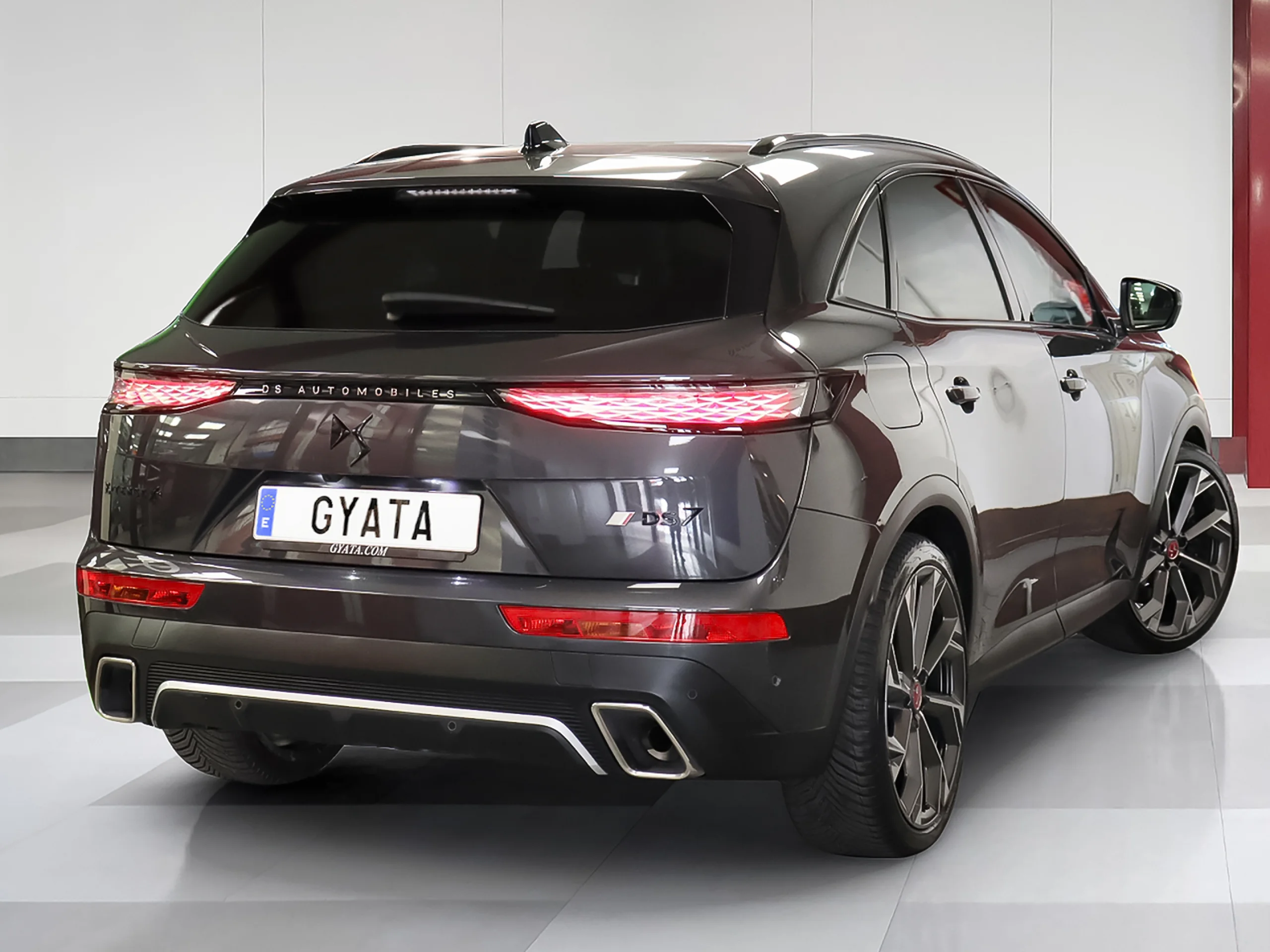 DS DS7 Crossback E-Tense 360 Performance Line+ 4x4 Auto 265 kW (360 CV) - Foto 2