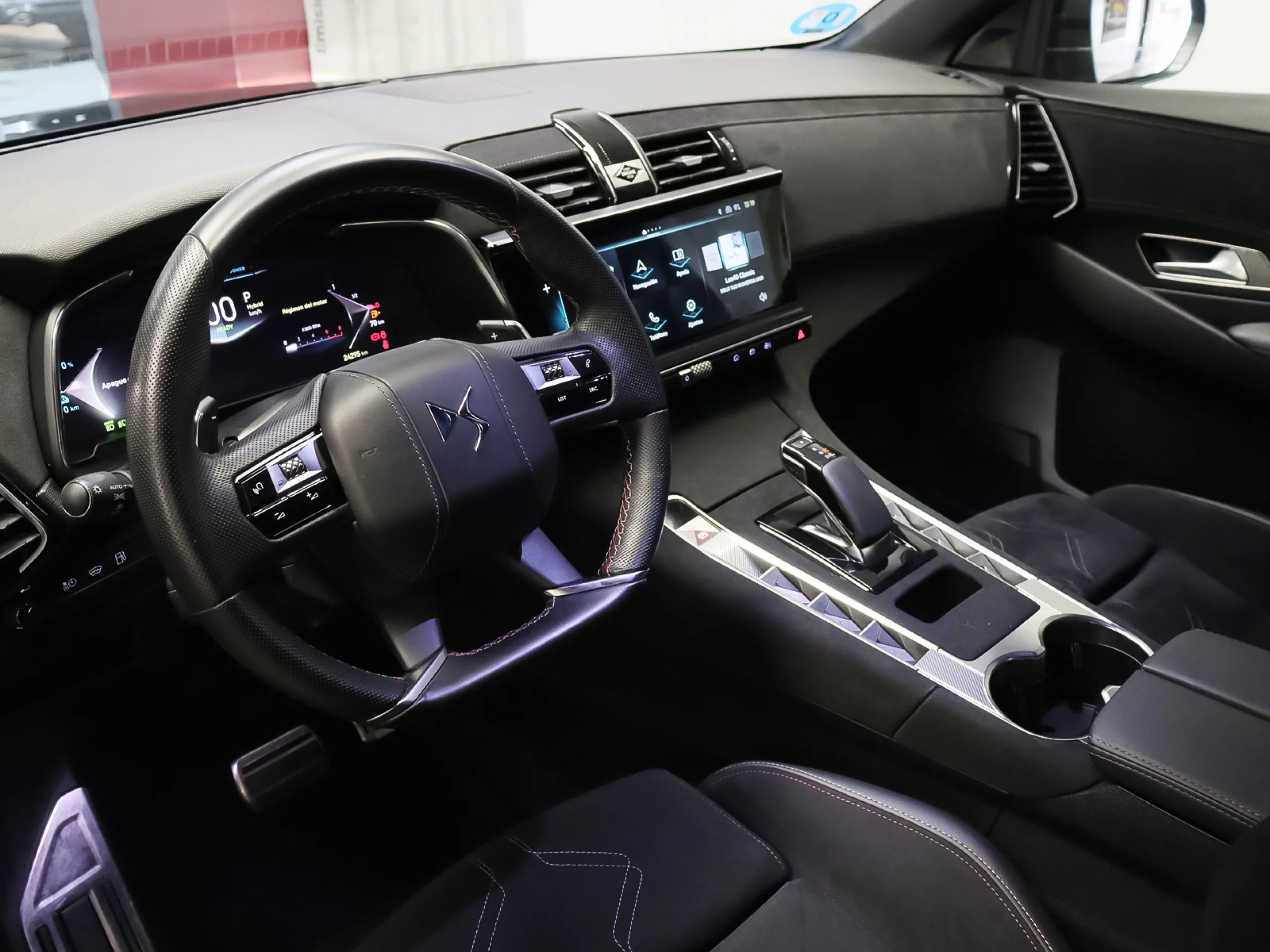 DS DS7 Crossback E-Tense 360 Performance Line+ 4x4 Auto 265 kW (360 CV) - Foto 3