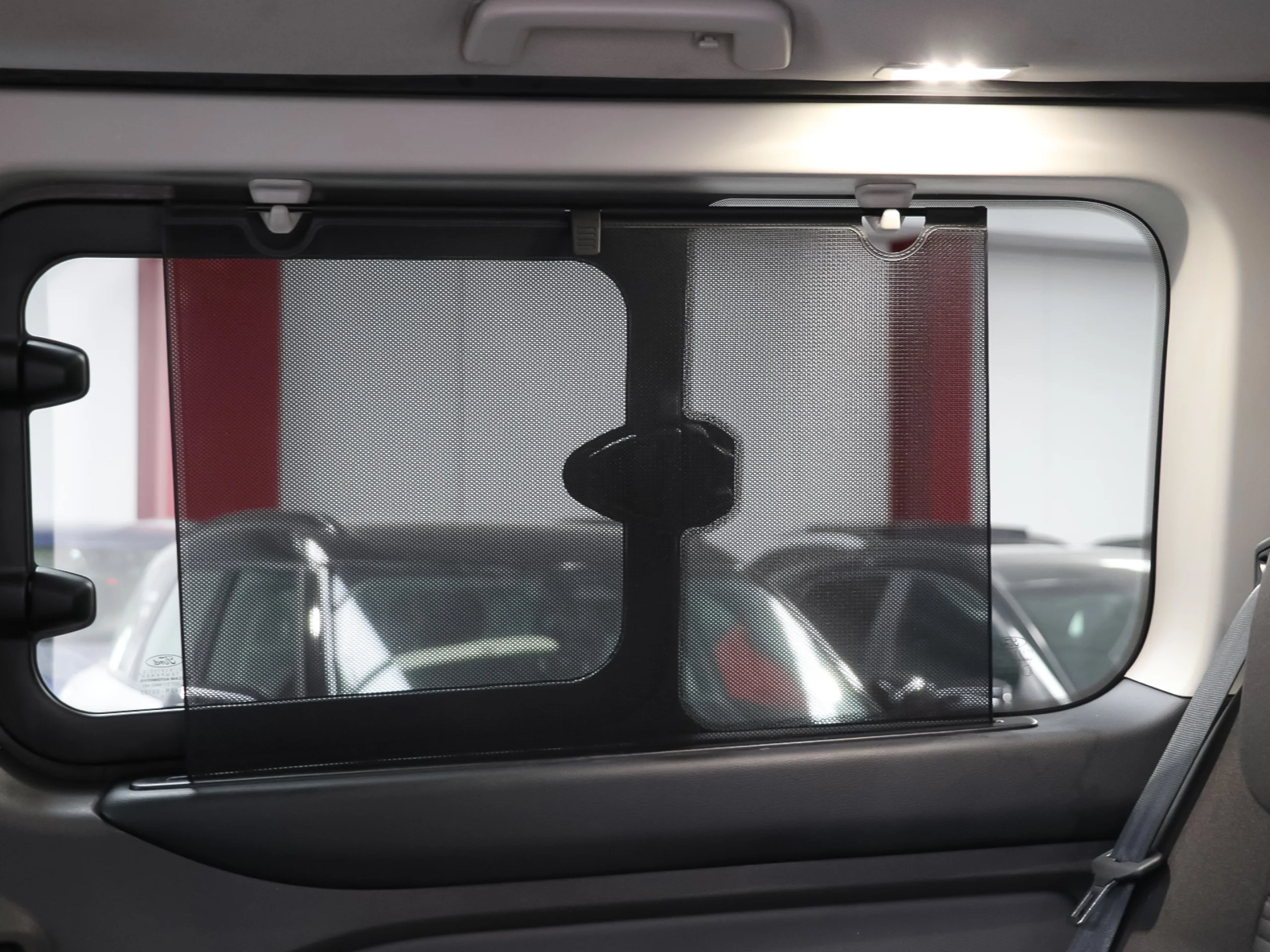 Ford Tourneo Custom 2.0 Ecoblue L1 Titanium Auto 125 kW (170 CV) - Foto 14