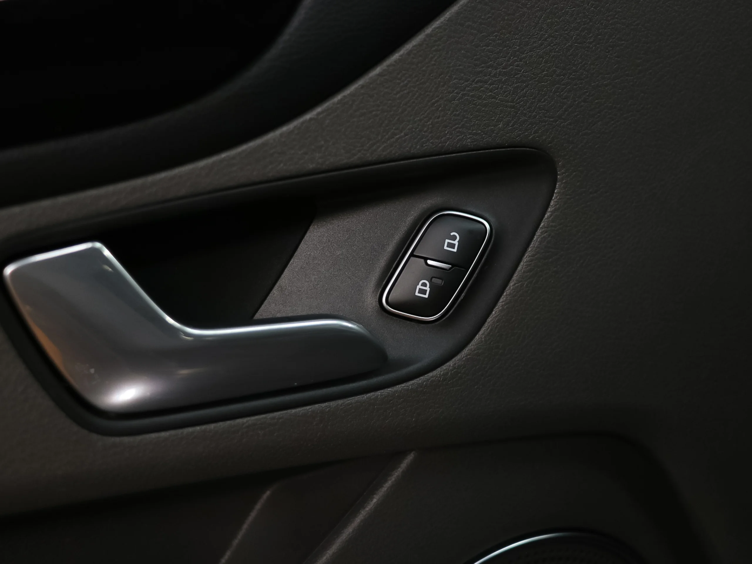 Ford Tourneo Custom 2.0 Ecoblue L1 Titanium Auto 125 kW (170 CV) - Foto 42