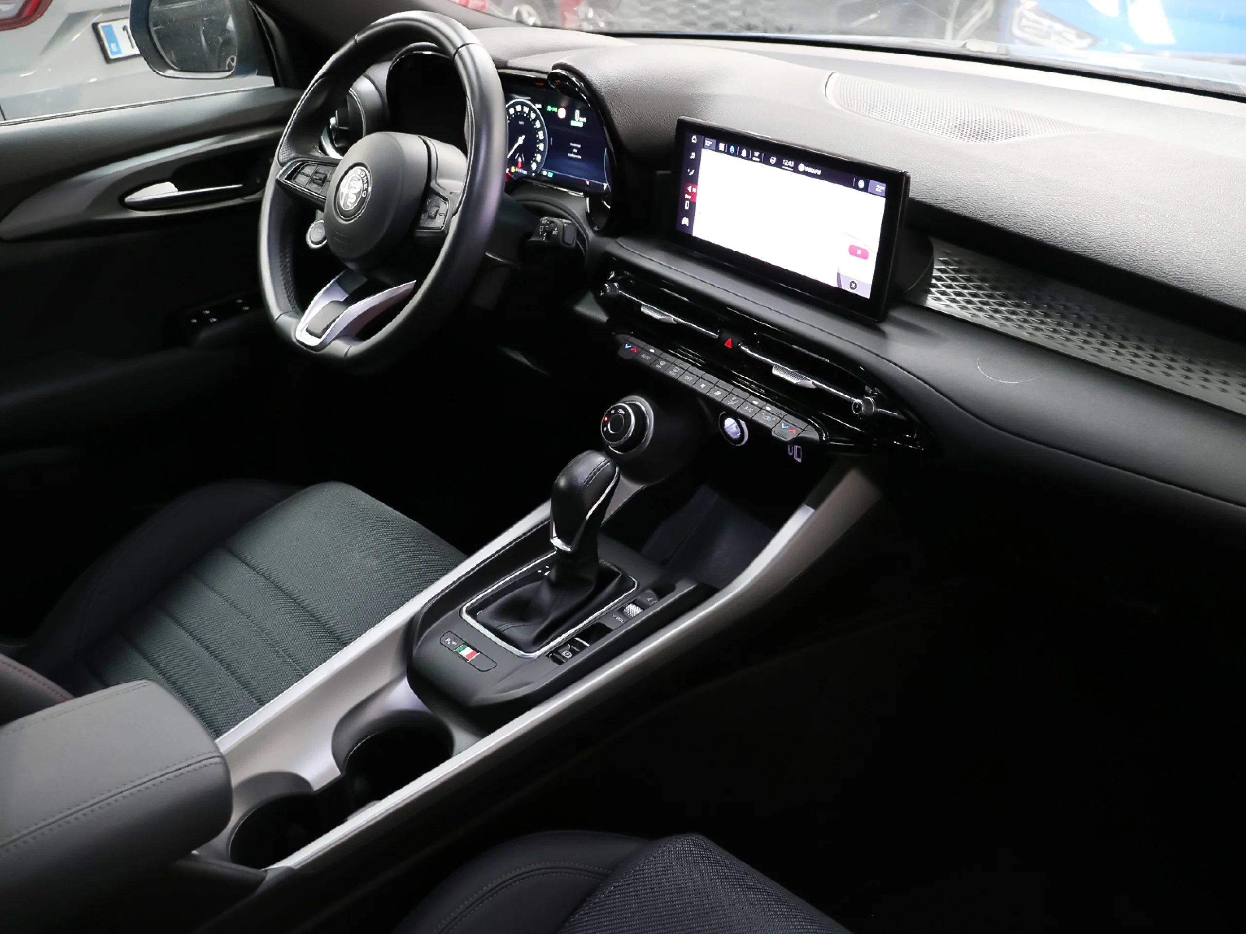 Alfa Romeo Tonale 1.5 MHEV Sprint FWD 96 kW (130 CV) - Foto 4