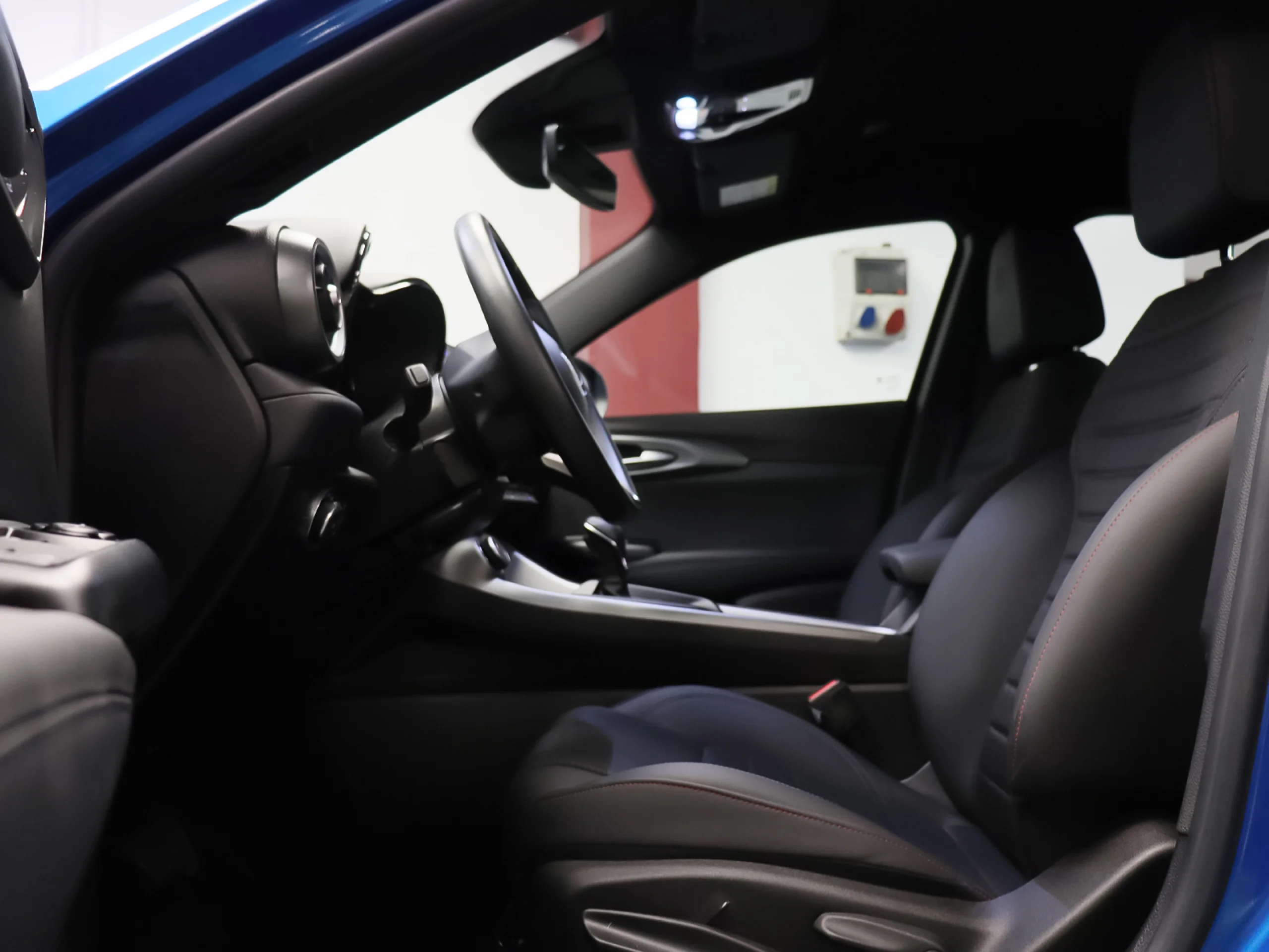 Alfa Romeo Tonale 1.5 MHEV Sprint FWD 96 kW (130 CV) - Foto 4