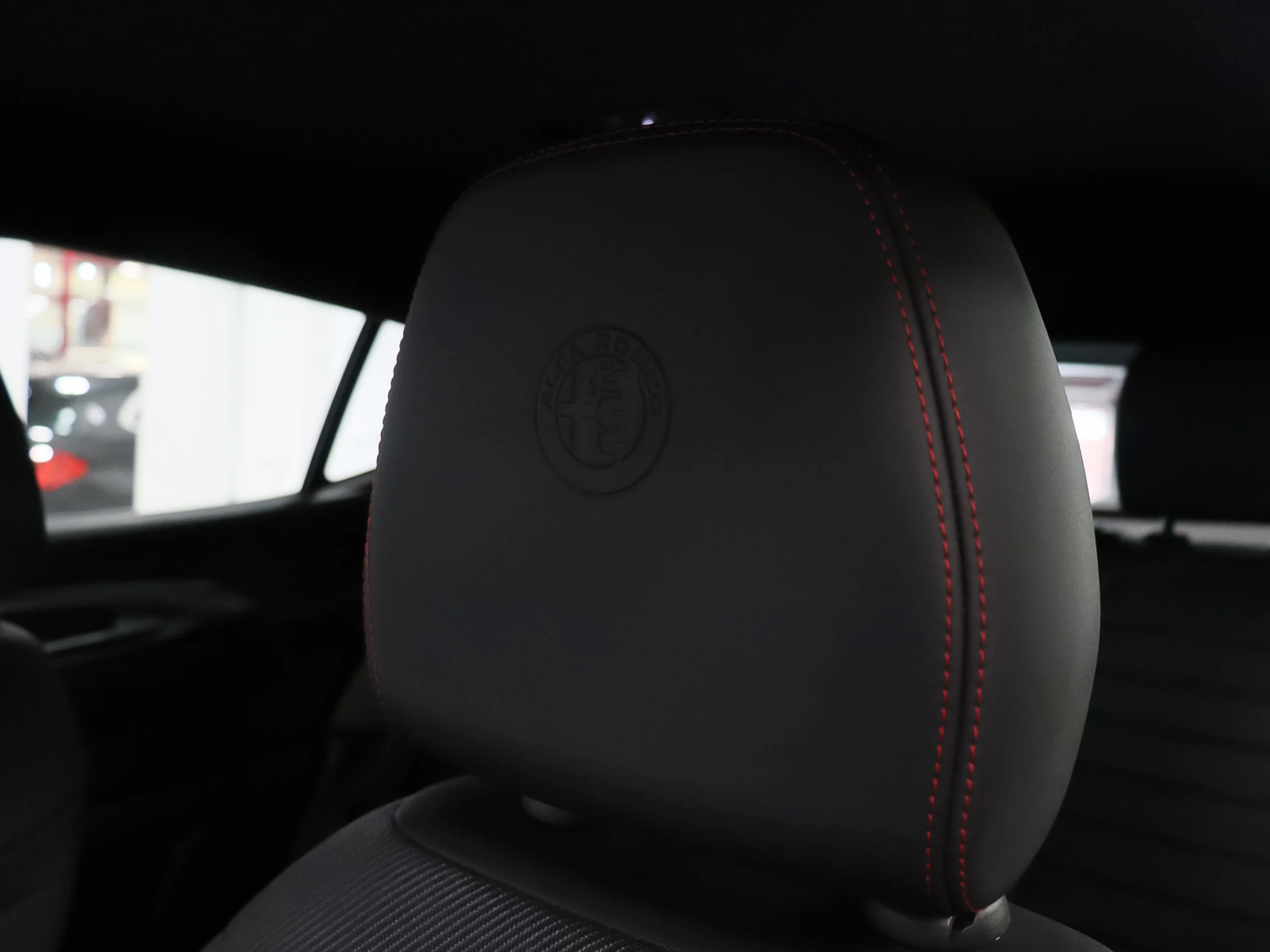 Alfa Romeo Tonale 1.5 MHEV Sprint FWD 96 kW (130 CV) - Foto 6