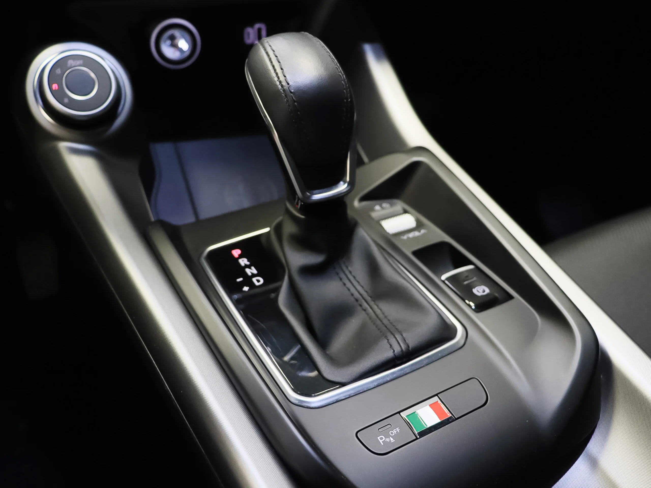 Alfa Romeo Tonale 1.5 MHEV Sprint FWD 96 kW (130 CV) - Foto 18