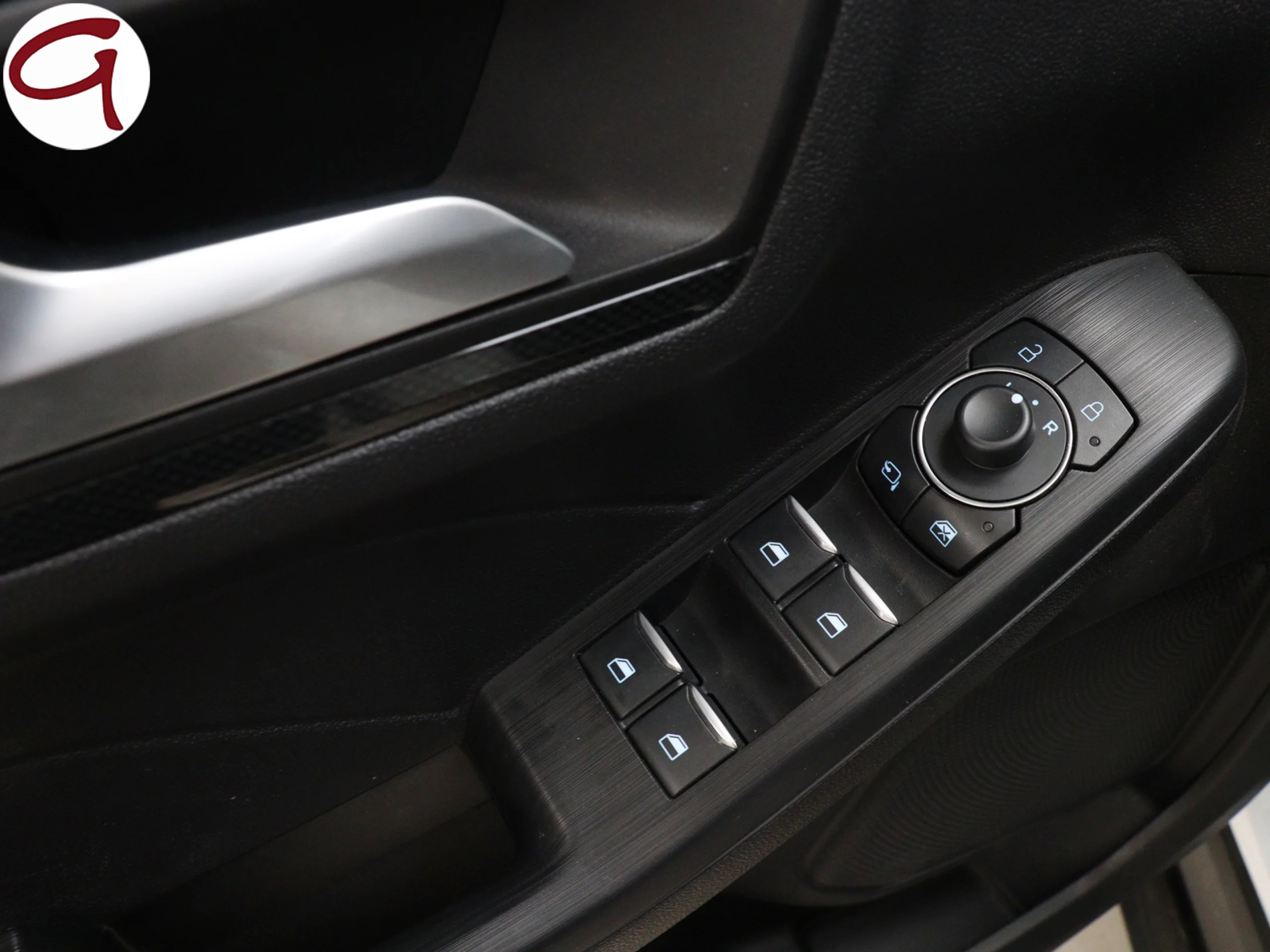 Ford Kuga 2.5 Duratec PHEV ST-Line X Auto 165 kW (225 CV) - Foto 36