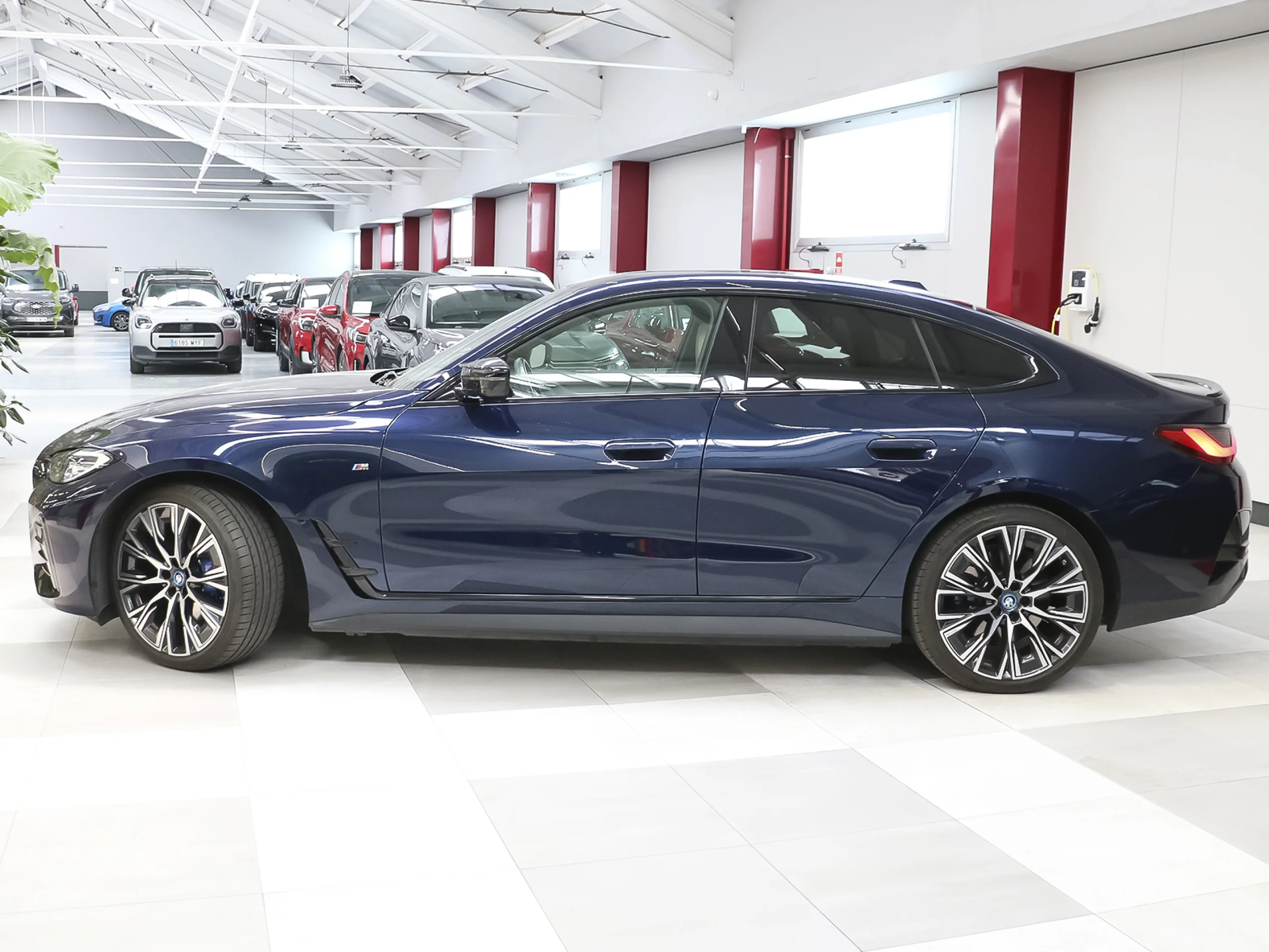 BMW I4 M50 400 kW (544 CV) - Foto 2