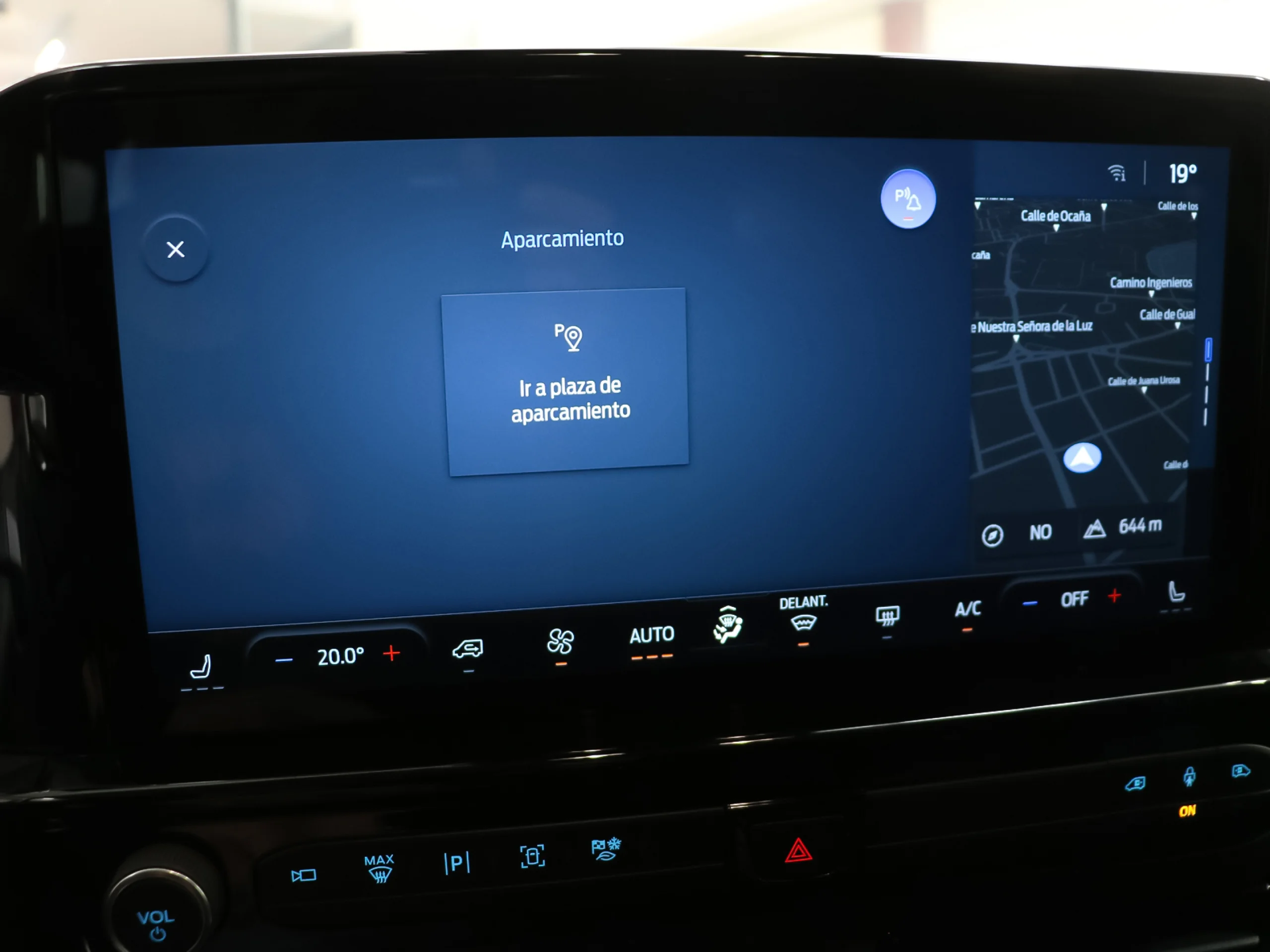 Ford Tourneo Custom BEV 64kWh Titanium X L1 Auto 160 kW (218 CV) - Foto 41