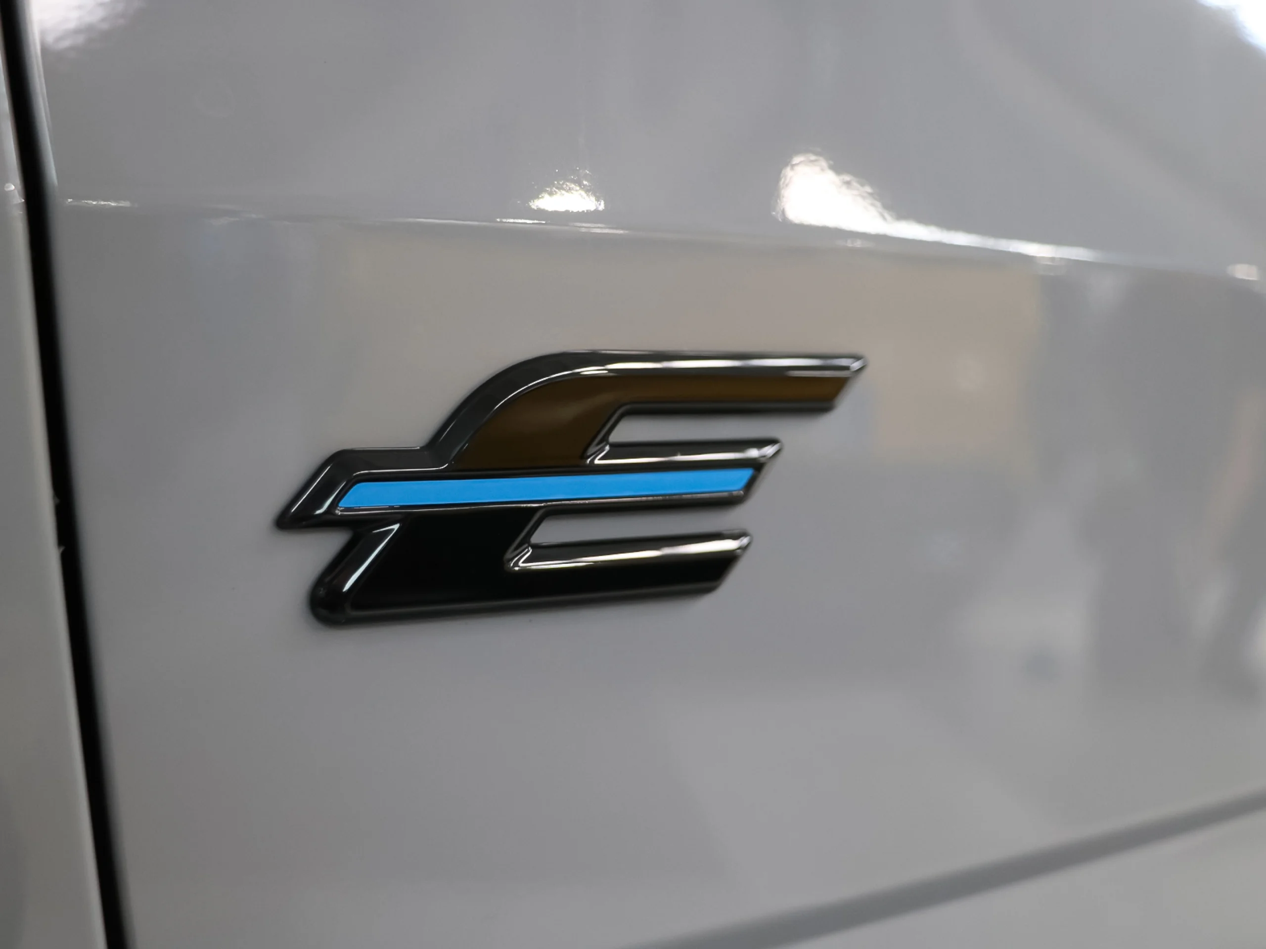 Ford Tourneo Custom BEV 64kWh Titanium X L1 Auto 160 kW (218 CV) - Foto 61