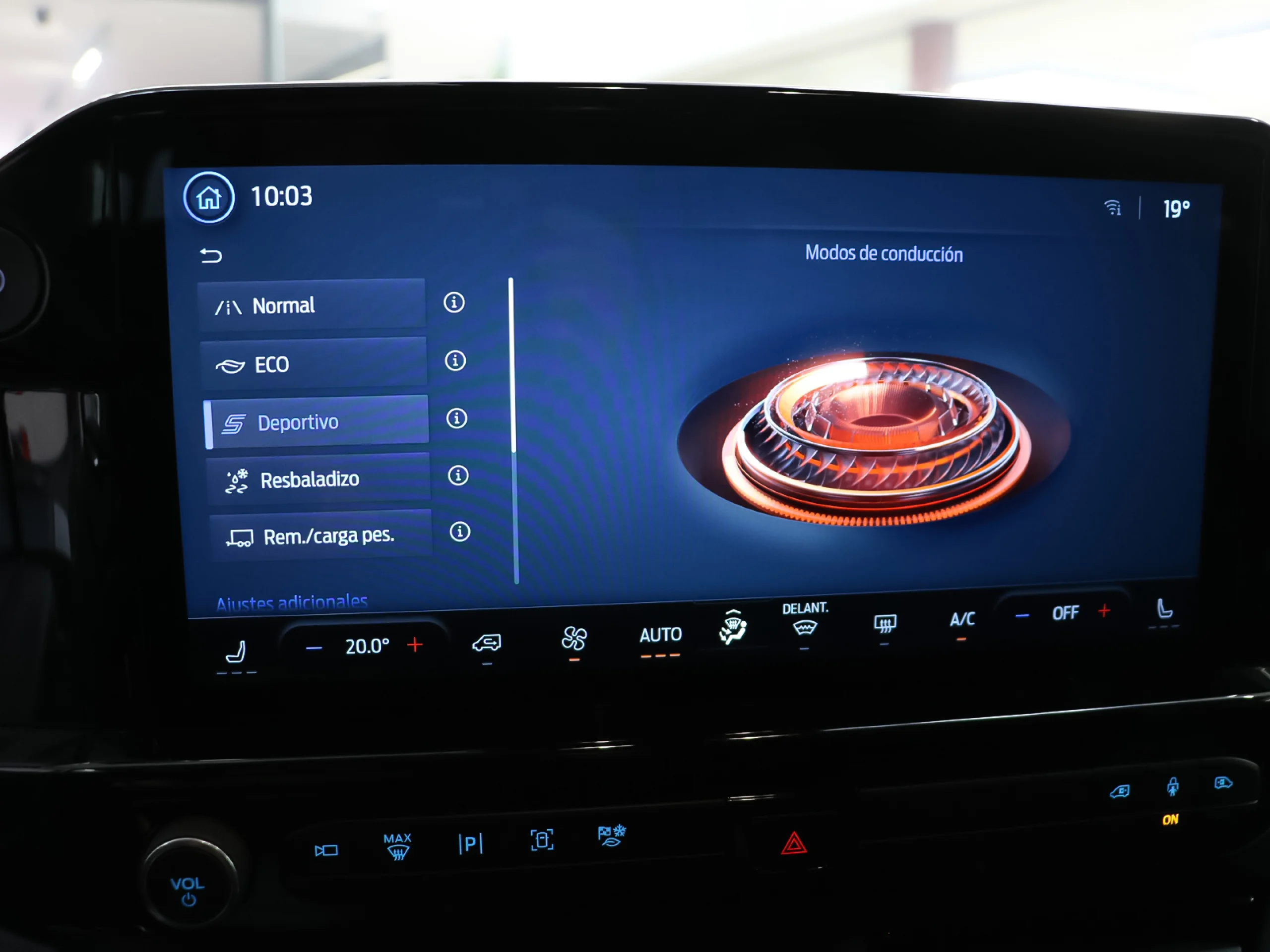 Ford Tourneo Custom BEV 64kWh Titanium X L1 Auto 160 kW (218 CV) - Foto 29