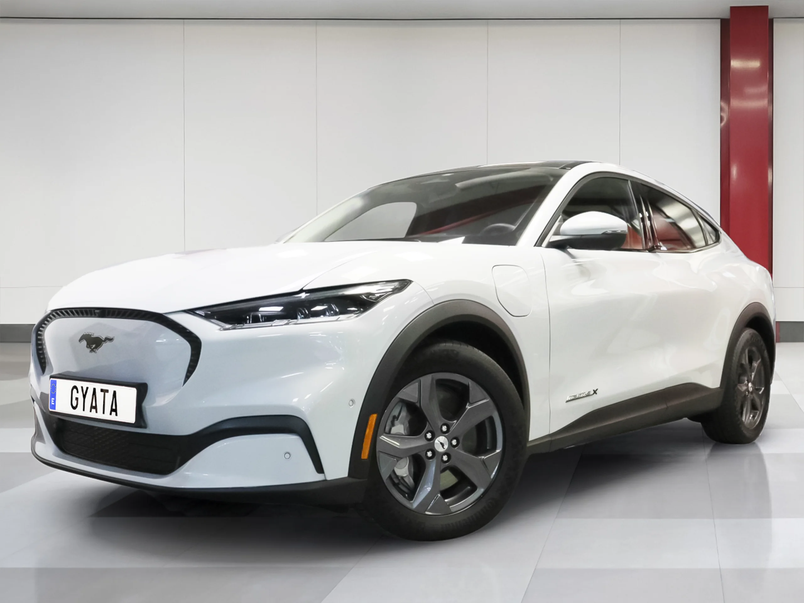 Ford Mustang Mach-E Batería 98.8Kwh 216 kW (294 CV) - Foto 33