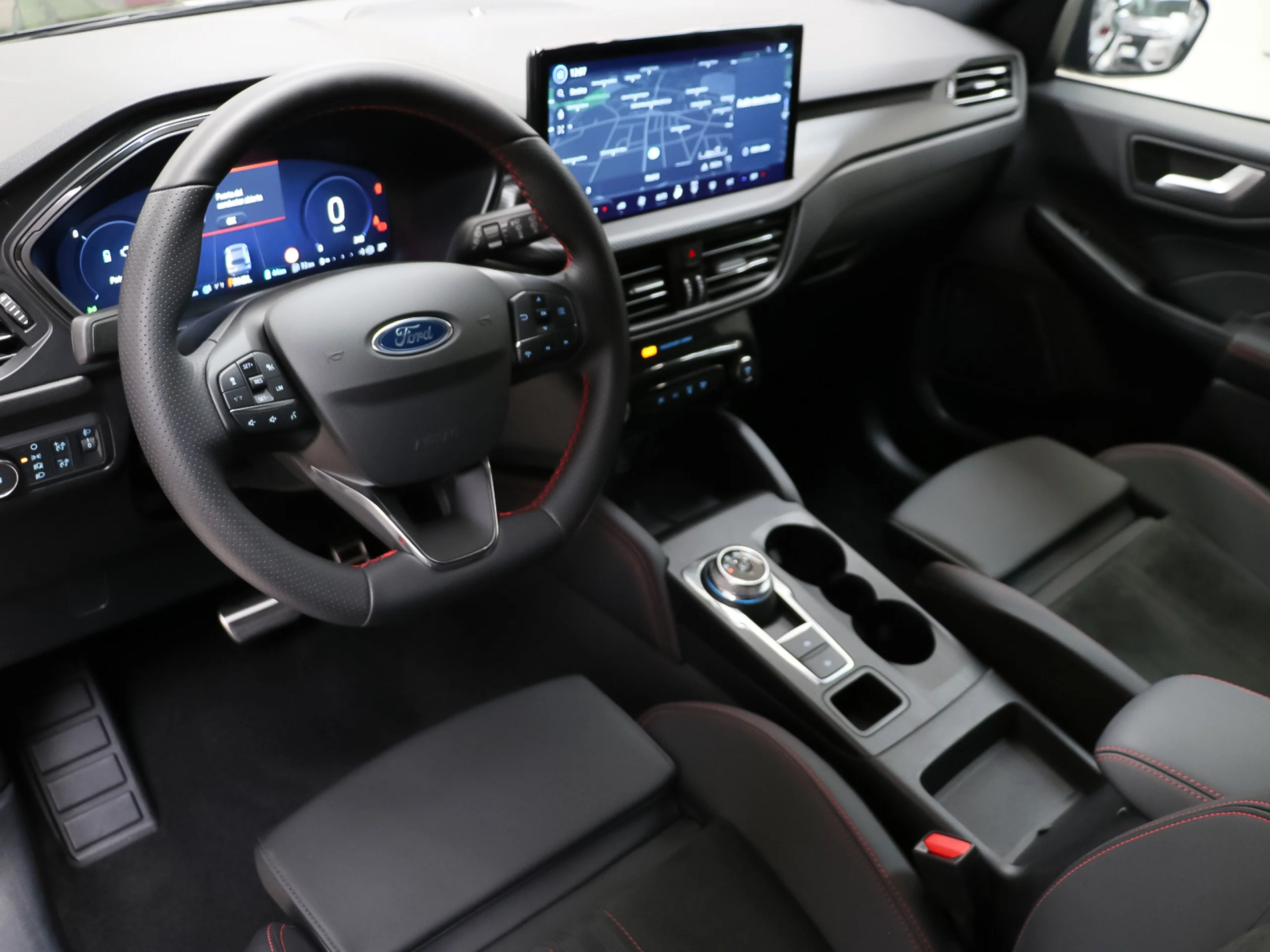 Ford Kuga 2.5 Duratec PHEV ST-Line X Auto 178 kW (243 CV) - Foto 3