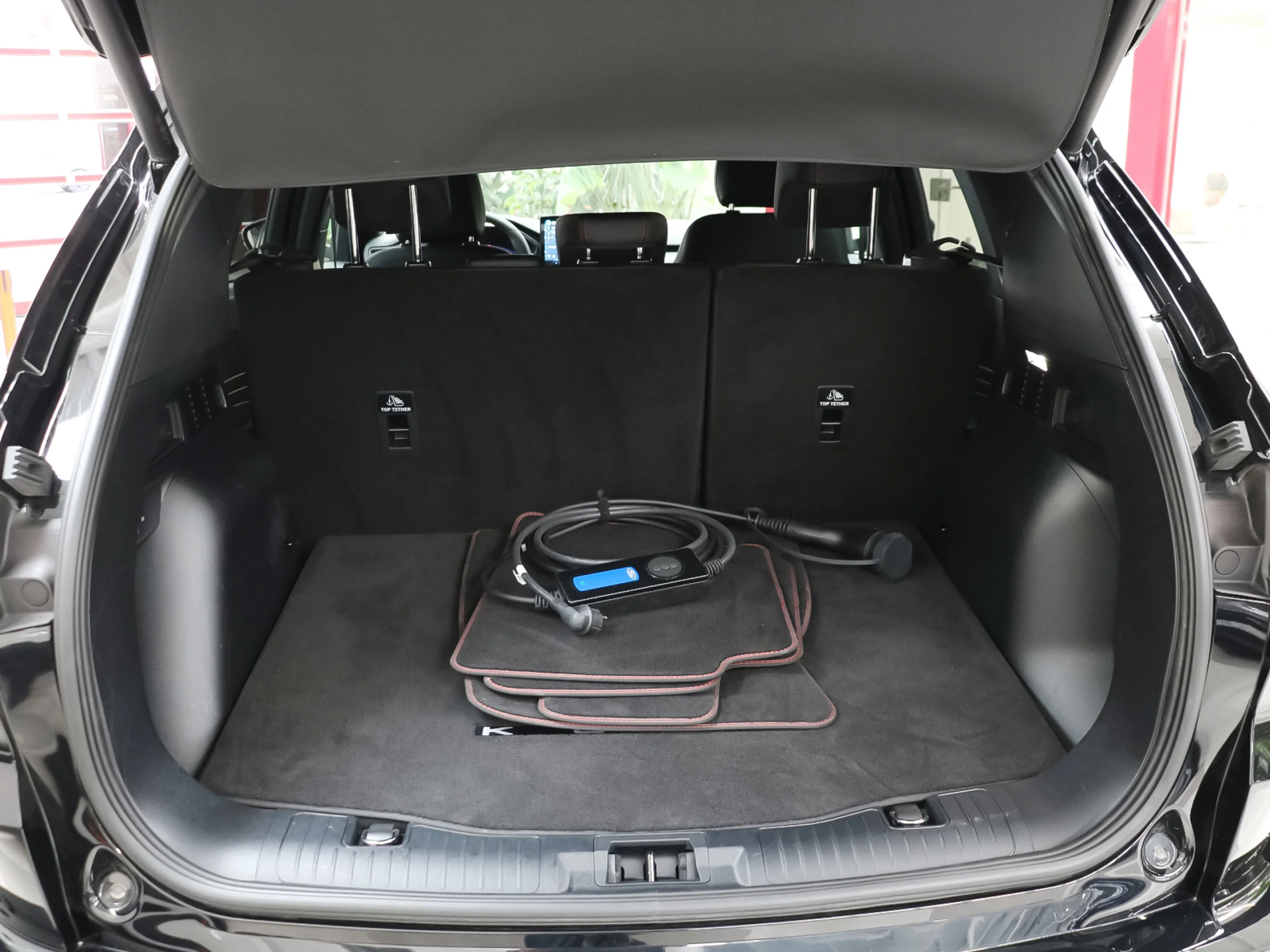 Ford Kuga 2.5 Duratec PHEV ST-Line X Auto 178 kW (243 CV) - Foto 47