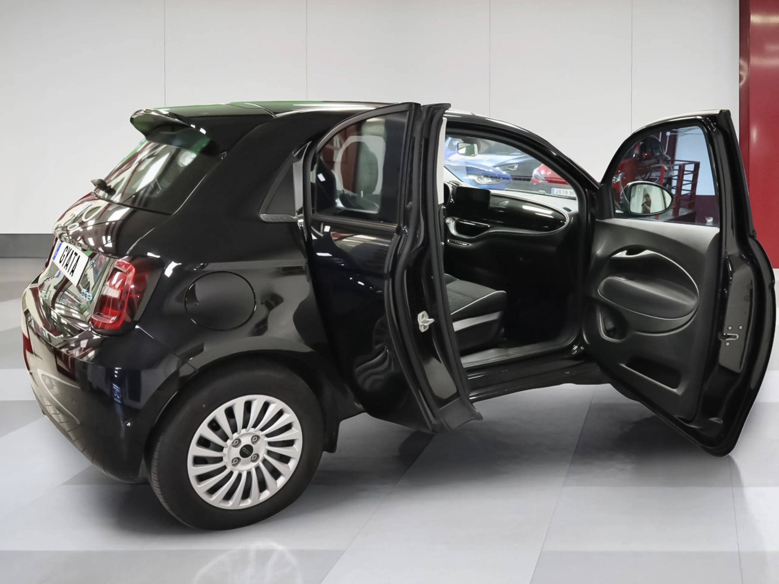 Fiat 500 Electrico Icon Hb 320km 87 kW (118 CV) - Foto 3