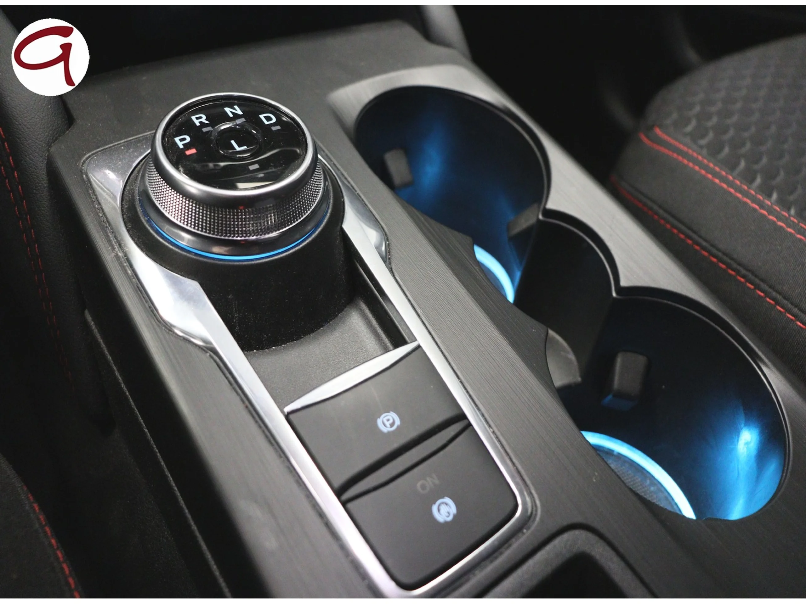 Ford Kuga 2.5 Duratec PHEV ST-Line Auto 178 kW (243 CV) - Foto 22