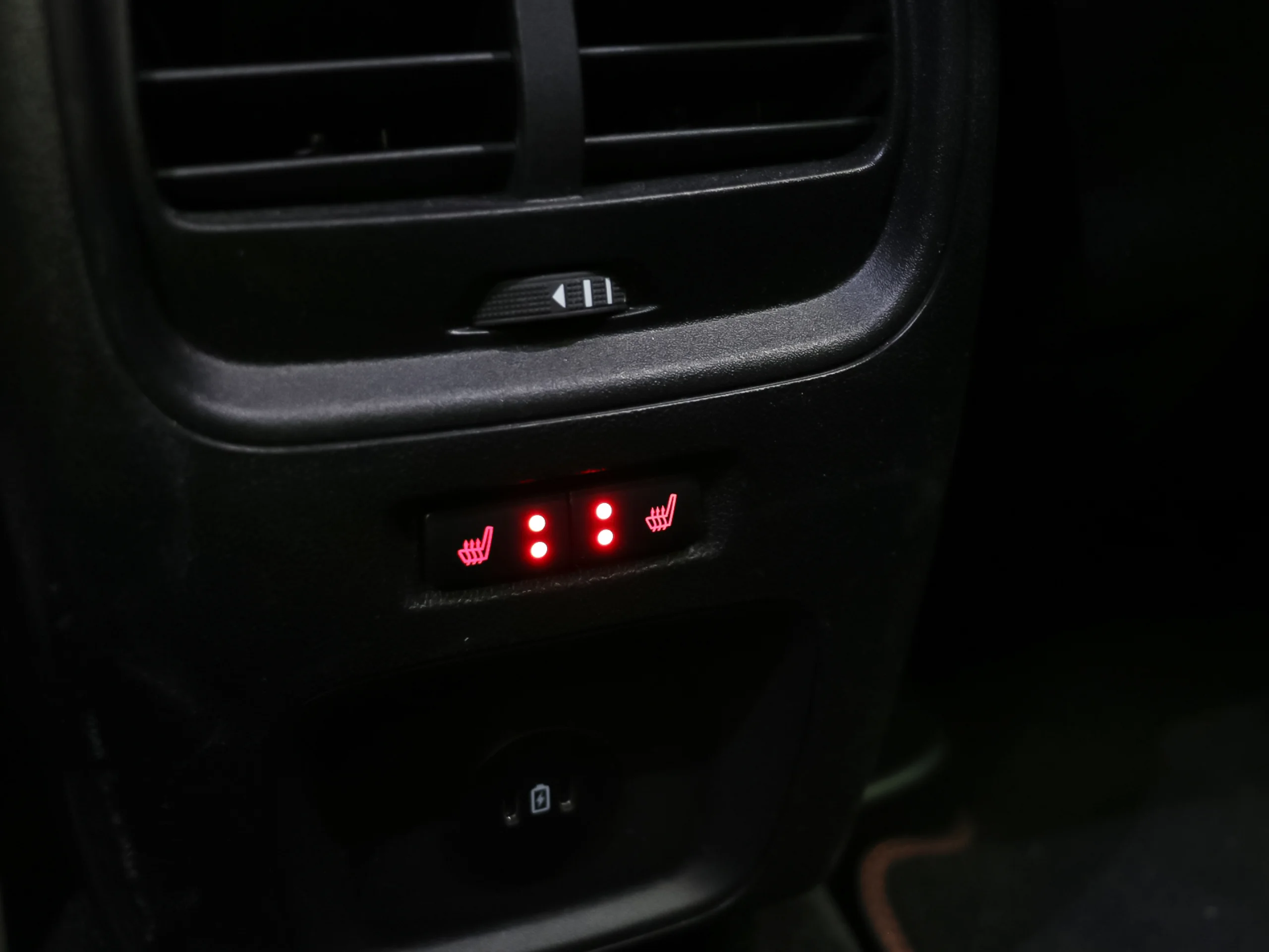 Ford Kuga 2.5 Duratec PHEV ST-Line Auto 178 kW (243 CV) - Foto 9