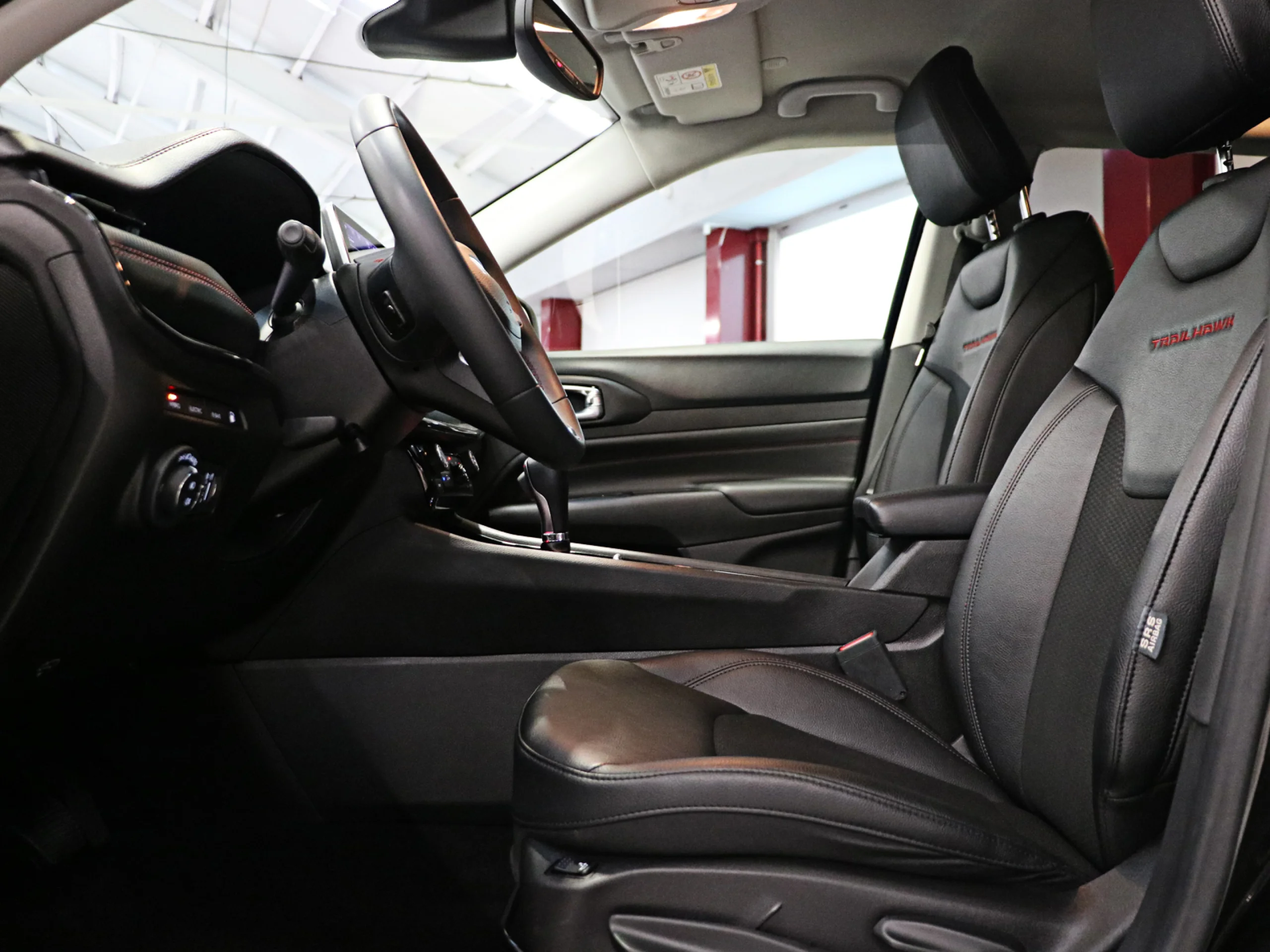 Jeep Compass 1.3 PHEV Trailhawk AWD AT 177 kW (240 CV) - Foto 7