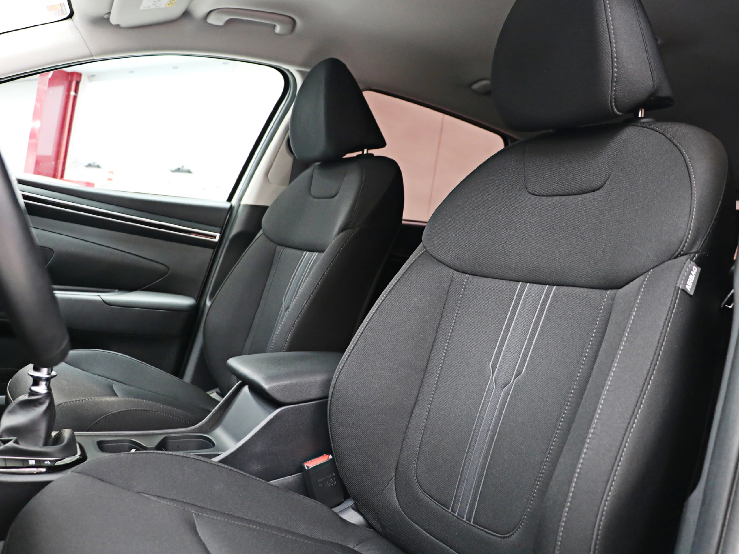Hyundai Tucson 1.6 CRDI 48V Maxx 100 kW (136 CV) - Foto 8