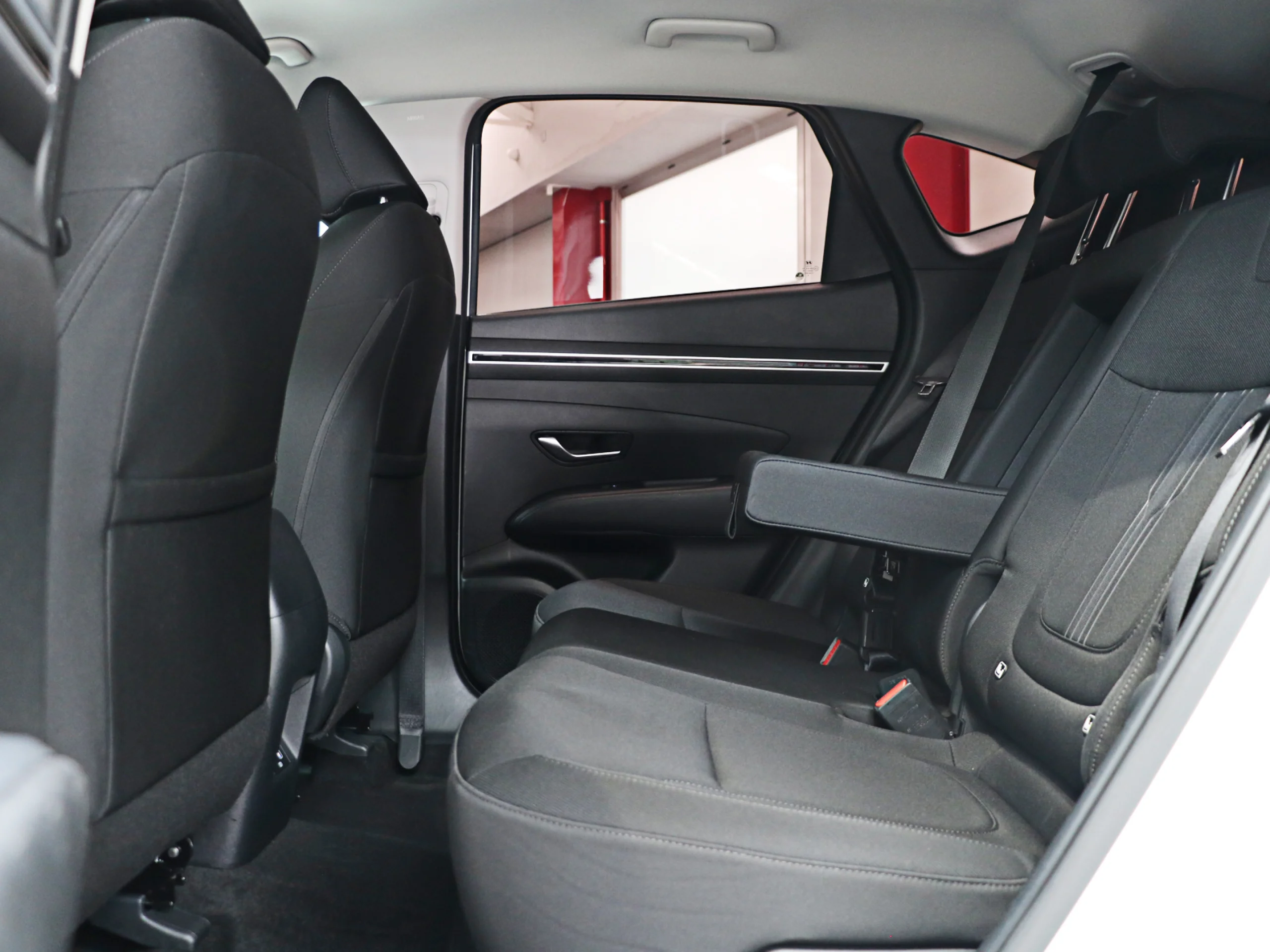 Hyundai Tucson 1.6 CRDI 48V Maxx 100 kW (136 CV) - Foto 10