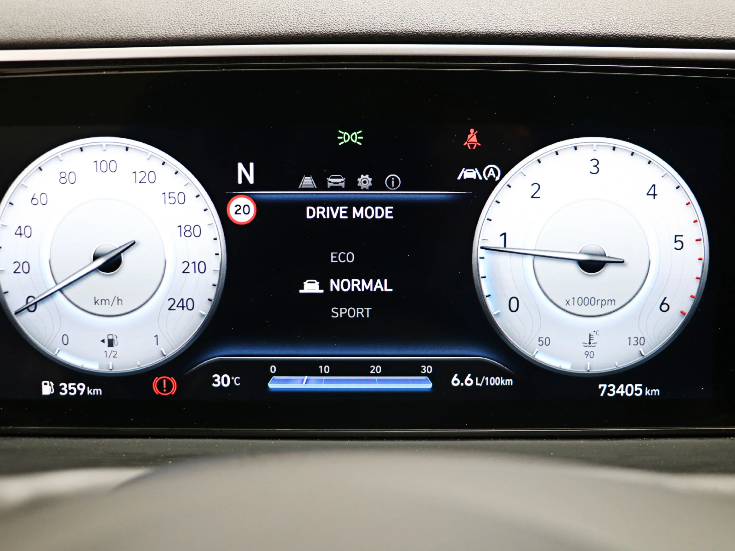 Hyundai Tucson 1.6 CRDI 48V Maxx 100 kW (136 CV) - Foto 28