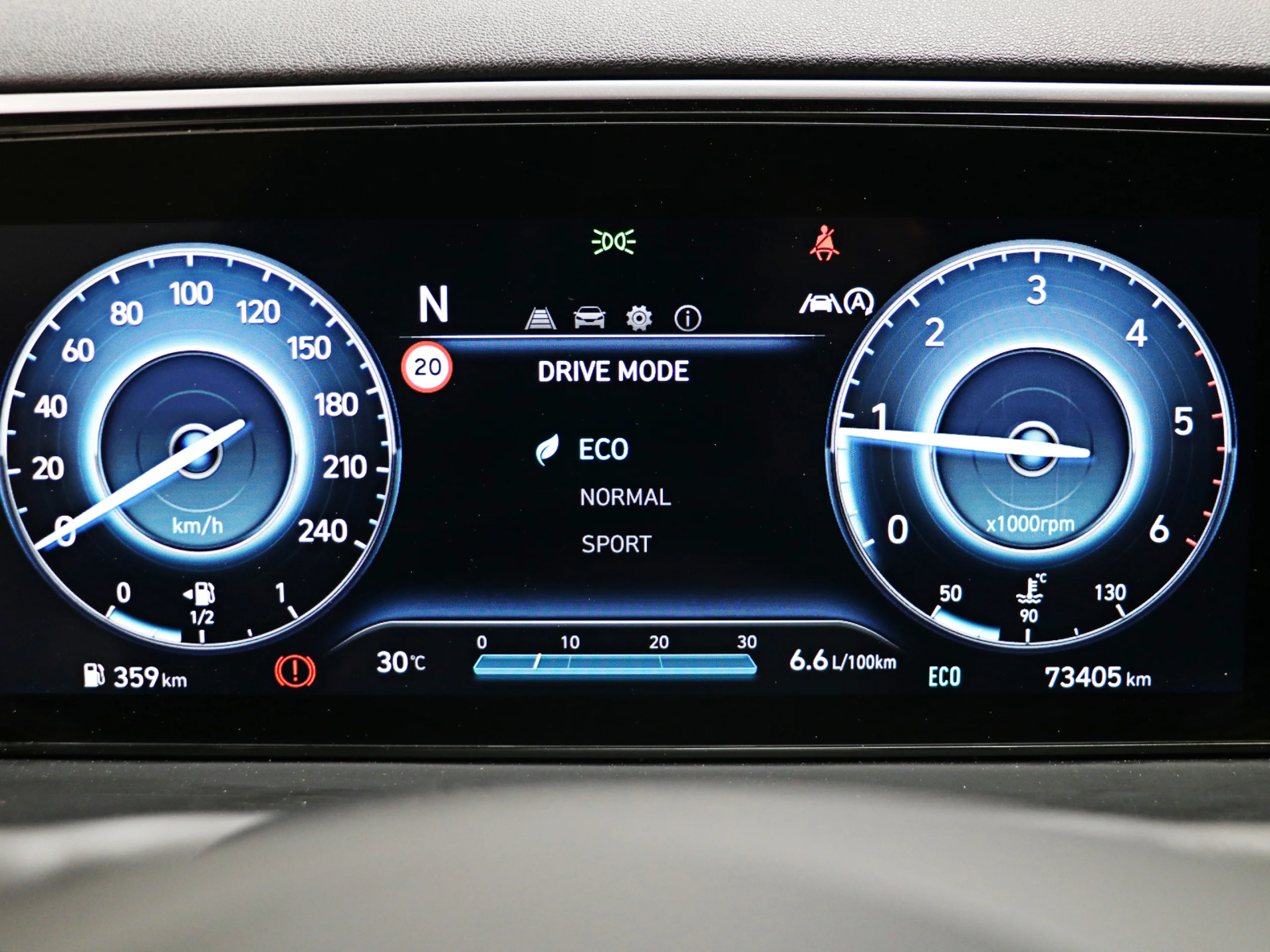 Hyundai Tucson 1.6 CRDI 48V Maxx 100 kW (136 CV) - Foto 30