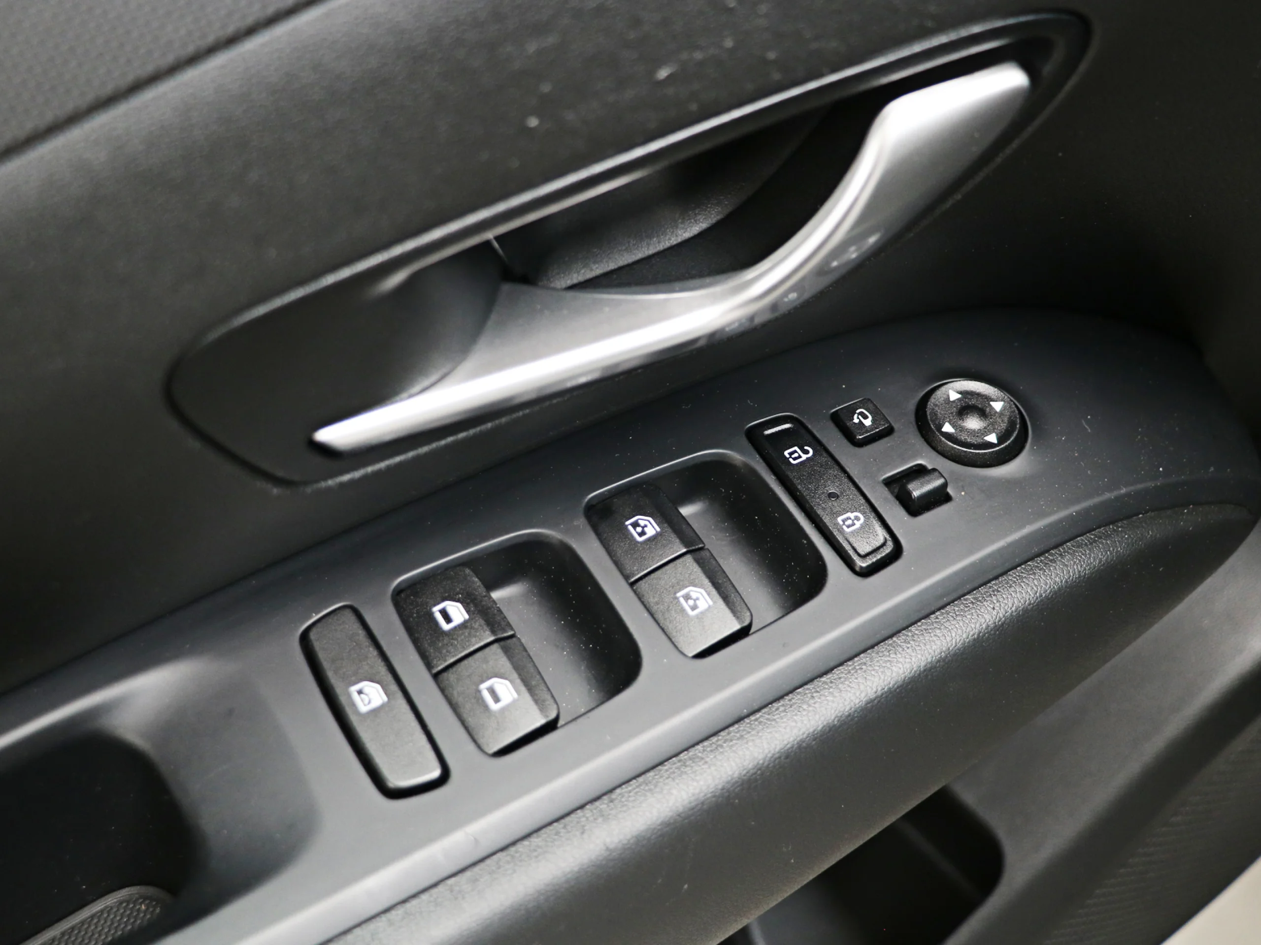 Hyundai Tucson 1.6 CRDI 48V Maxx 100 kW (136 CV) - Foto 32