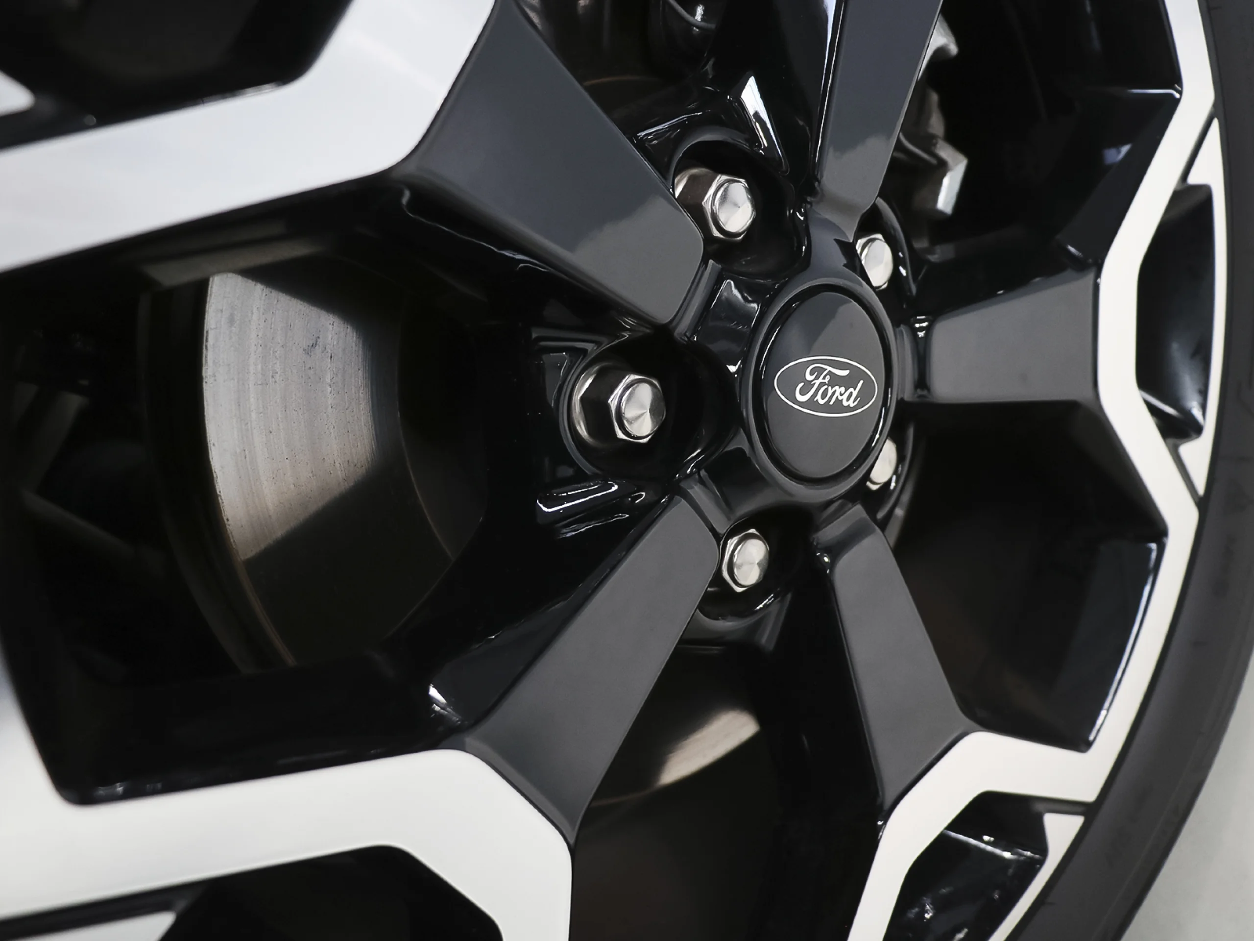 Ford Kuga 2.5 Duratec PHEV Active Auto 178 kW (243 CV) - Foto 28