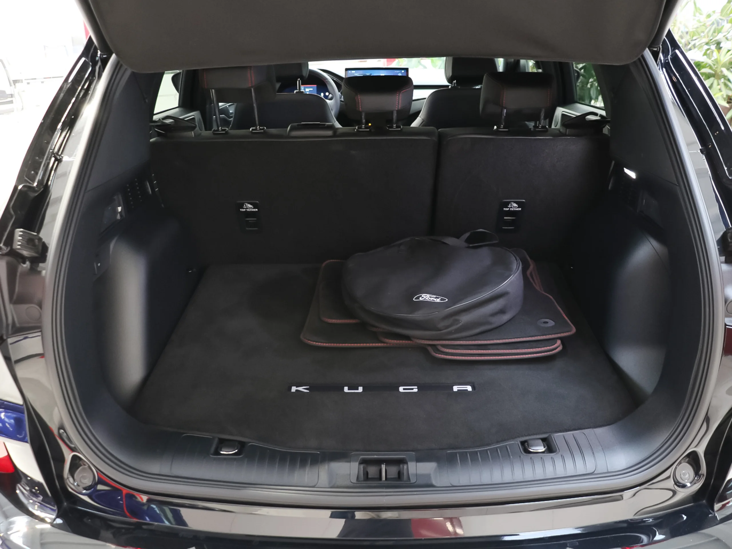 Ford Kuga 2.5 Duratec PHEV Active Auto 178 kW (243 CV) - Foto 30