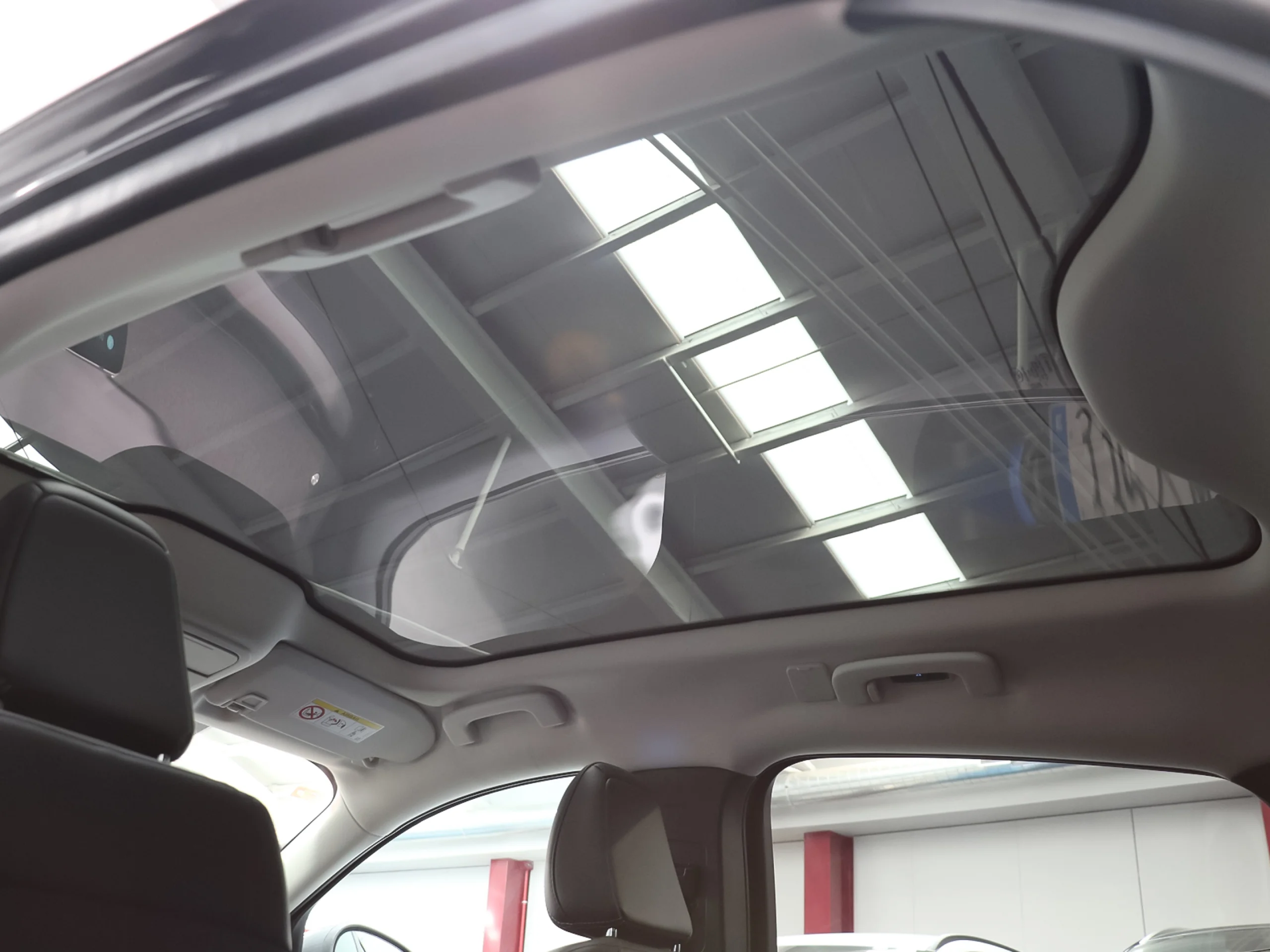 Ford Mustang Mach-E AWD Batería 75.7Kwh 198 kW (269 CV) - Foto 10