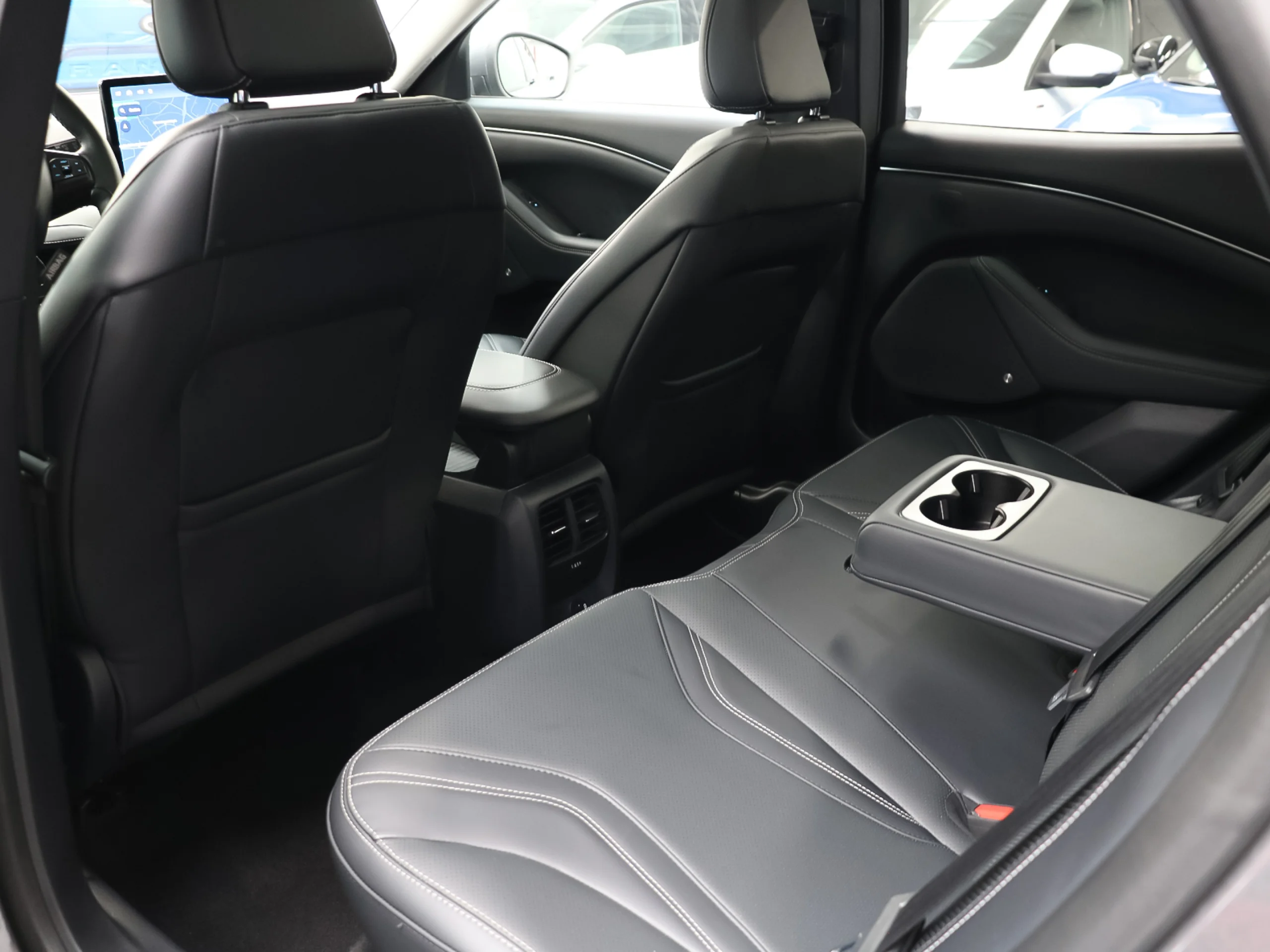 Ford Mustang Mach-E AWD Batería 75.7Kwh 198 kW (269 CV) - Foto 11