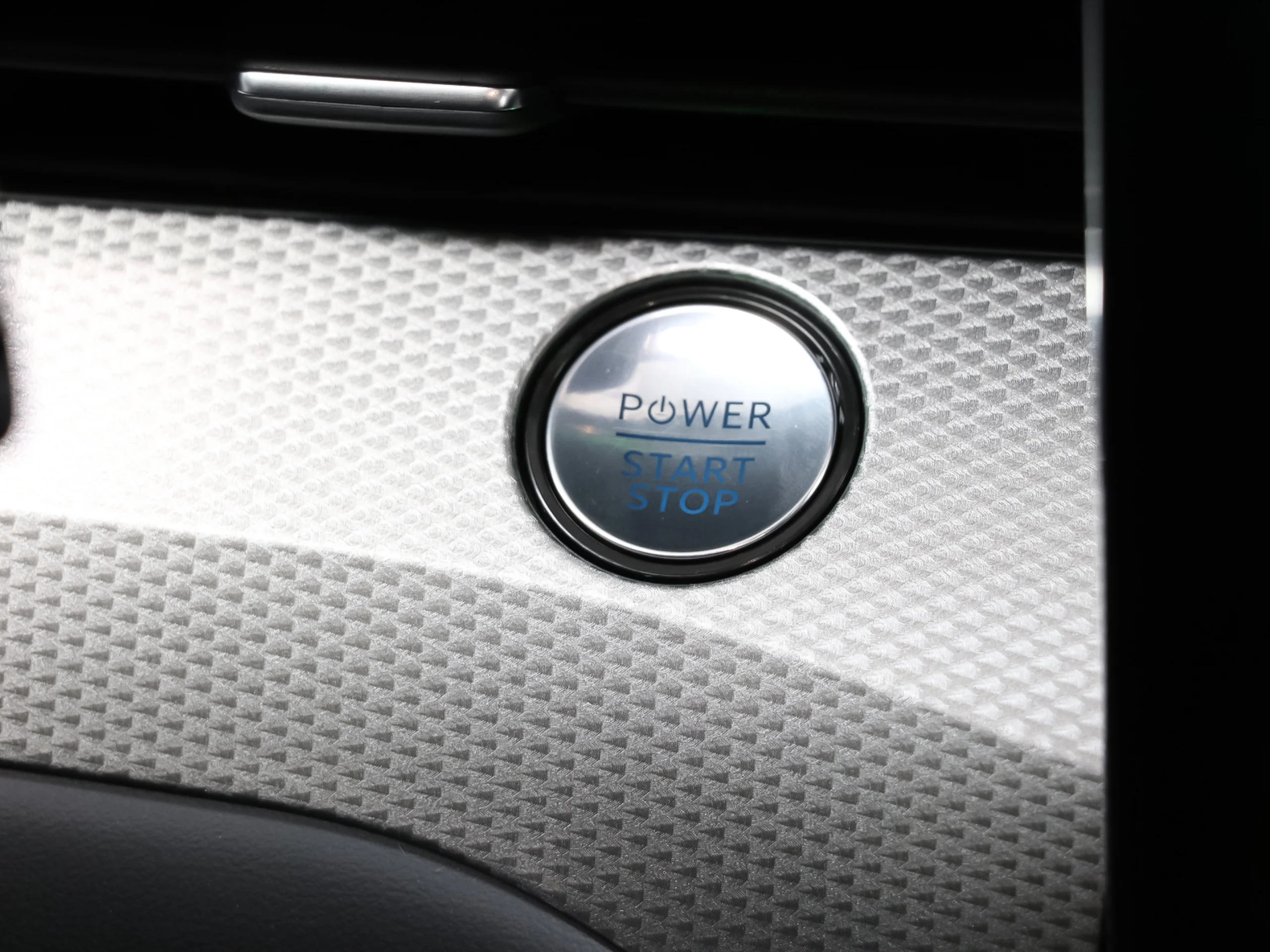 Ford Mustang Mach-E AWD Batería 75.7Kwh 198 kW (269 CV) - Foto 34