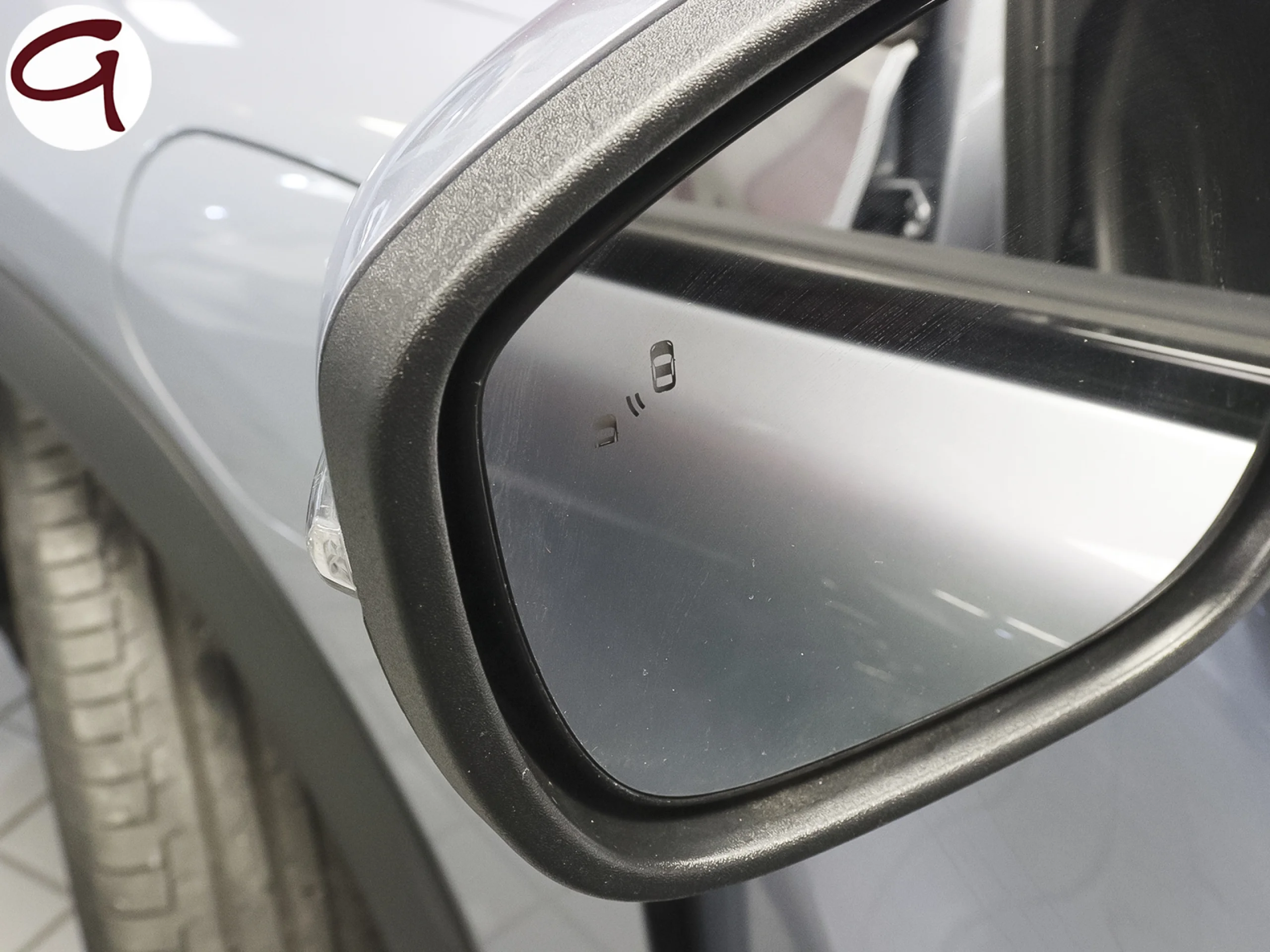 Ford Mustang Mach-E Batería 98.8Kwh 216 kW (294 CV) - Foto 34