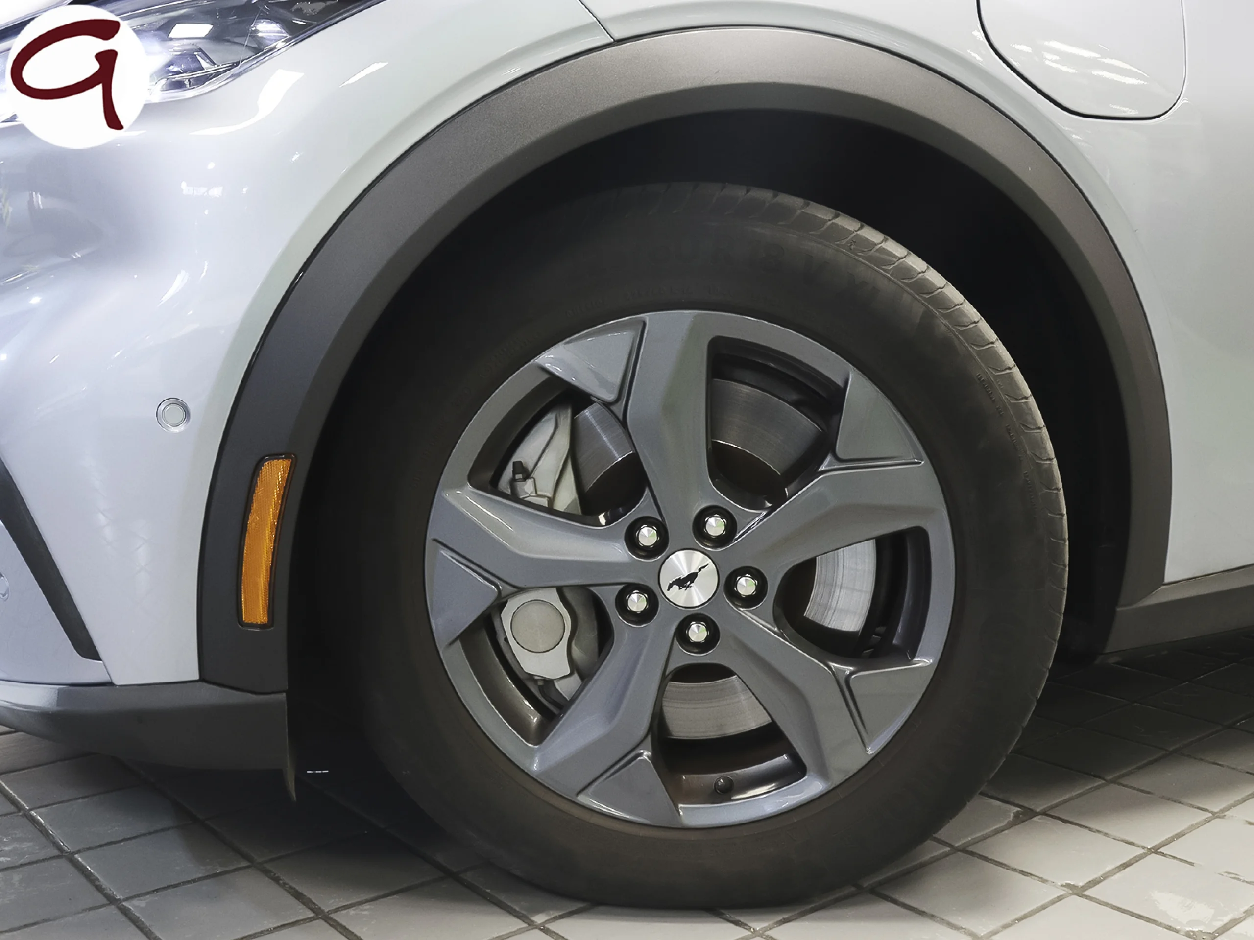 Ford Mustang Mach-E Batería 98.8Kwh 216 kW (294 CV) - Foto 36