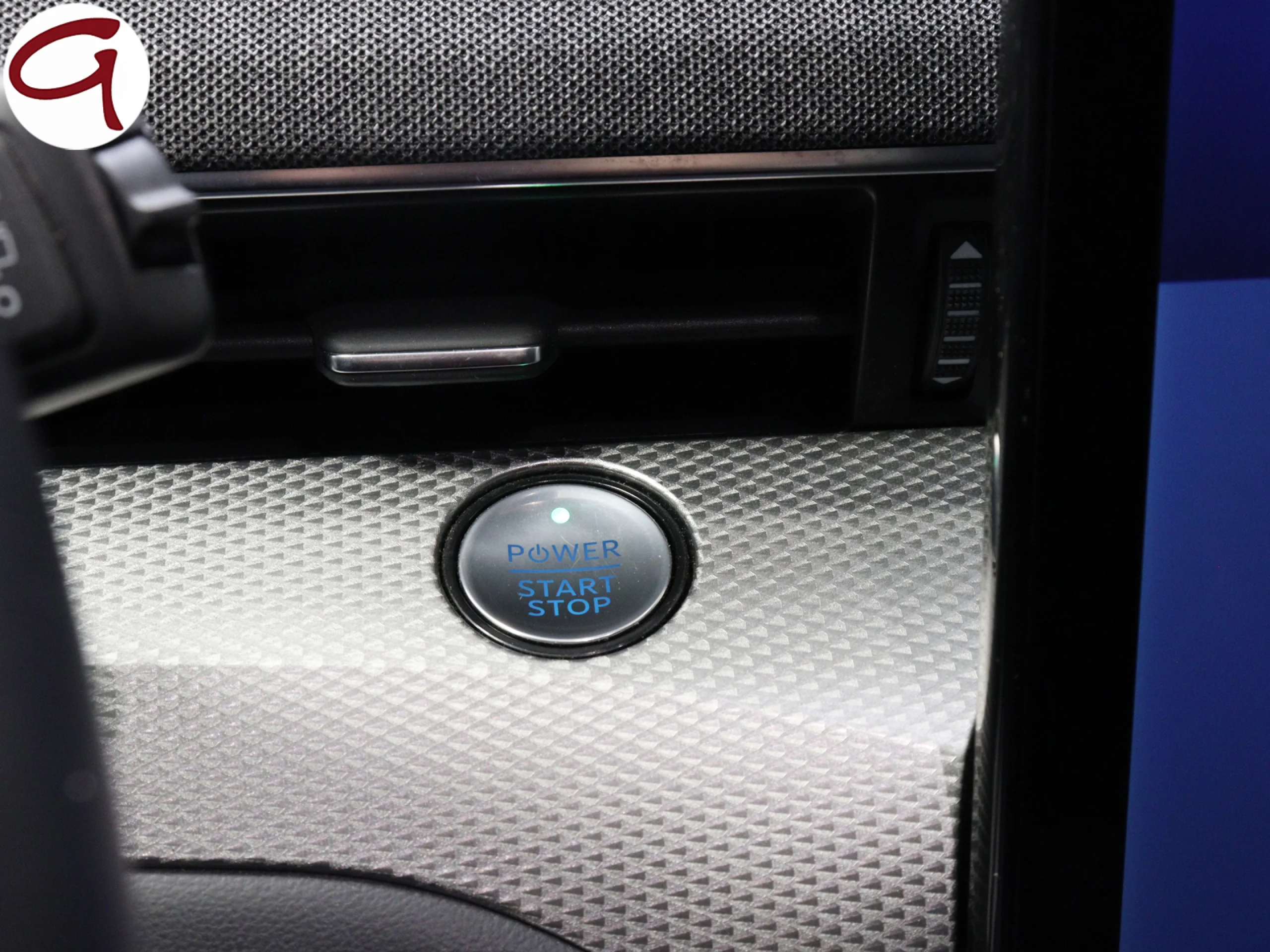 Ford Mustang Mach-E Batería 98.8Kwh 216 kW (294 CV) - Foto 14