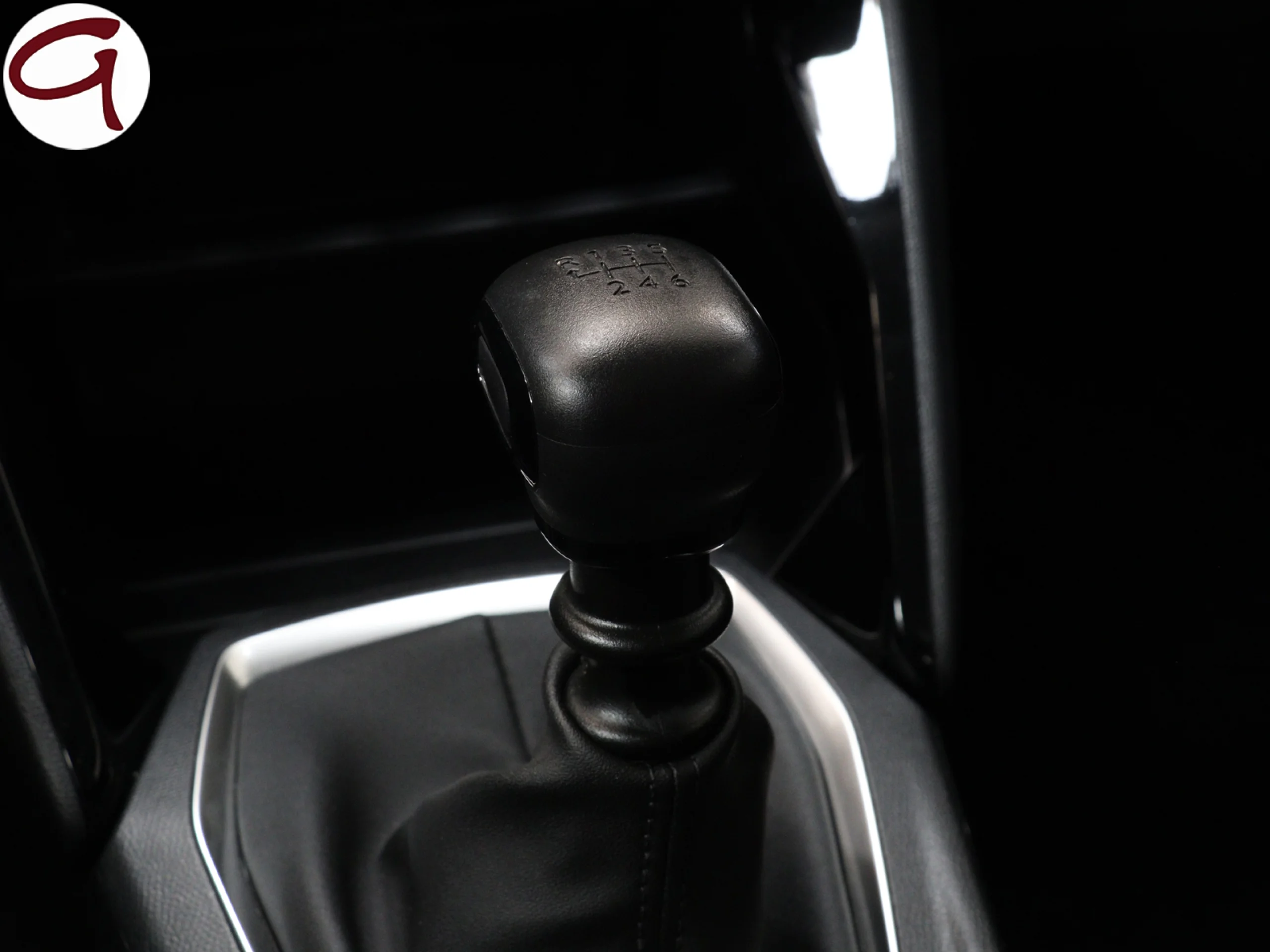 Peugeot 2008 PureTech 100 S&S Active 75 kW (100 CV) - Foto 15