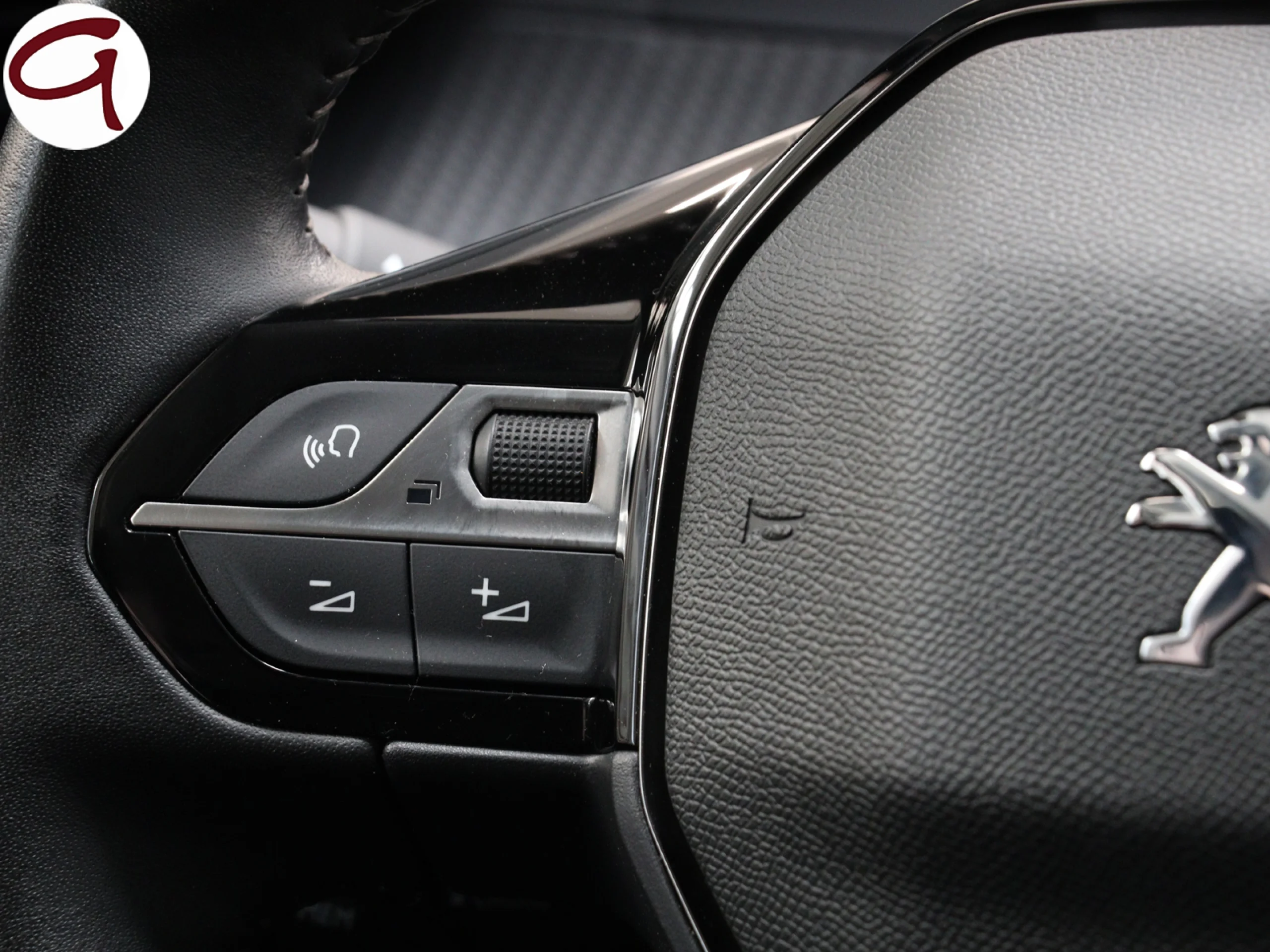 Peugeot 2008 PureTech 100 S&S Active 75 kW (100 CV) - Foto 18