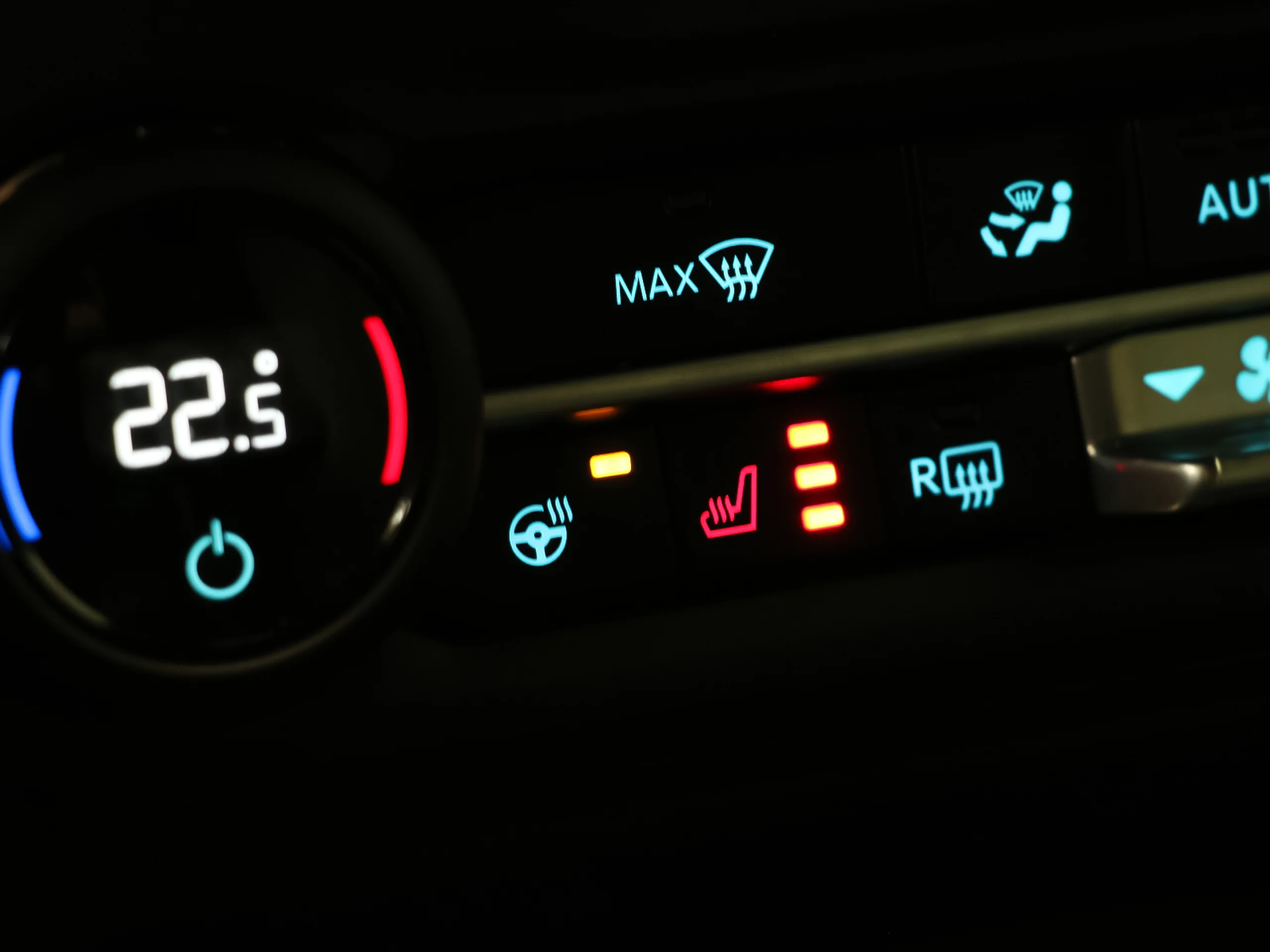 Ford Bronco 2.7 EcoBoost V6 Outer Banks 4x4 In Auto 246 kW (335 CV) - Foto 33