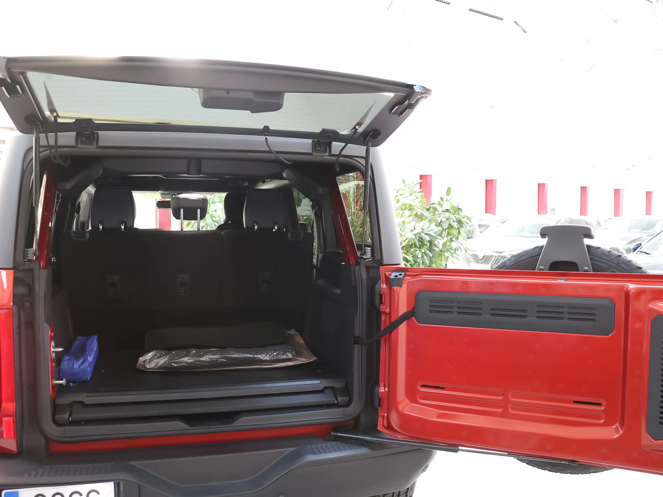 Ford Bronco 2.7 EcoBoost V6 Outer Banks 4x4 In Auto 246 kW (335 CV) - Foto 62