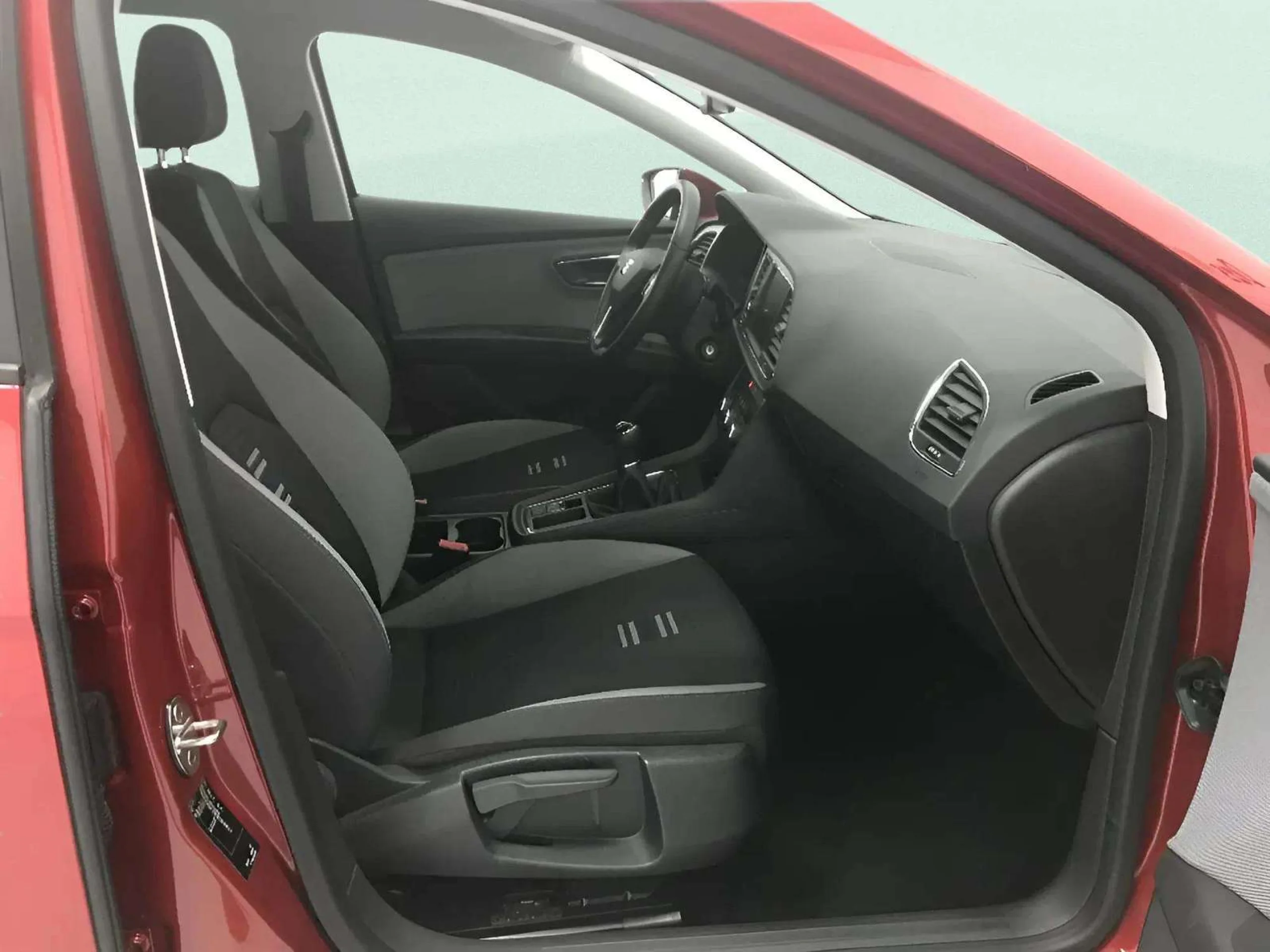 SEAT León 1.6 TDI S&S Style Visio Edition 85 kW (115 CV) - Foto 3