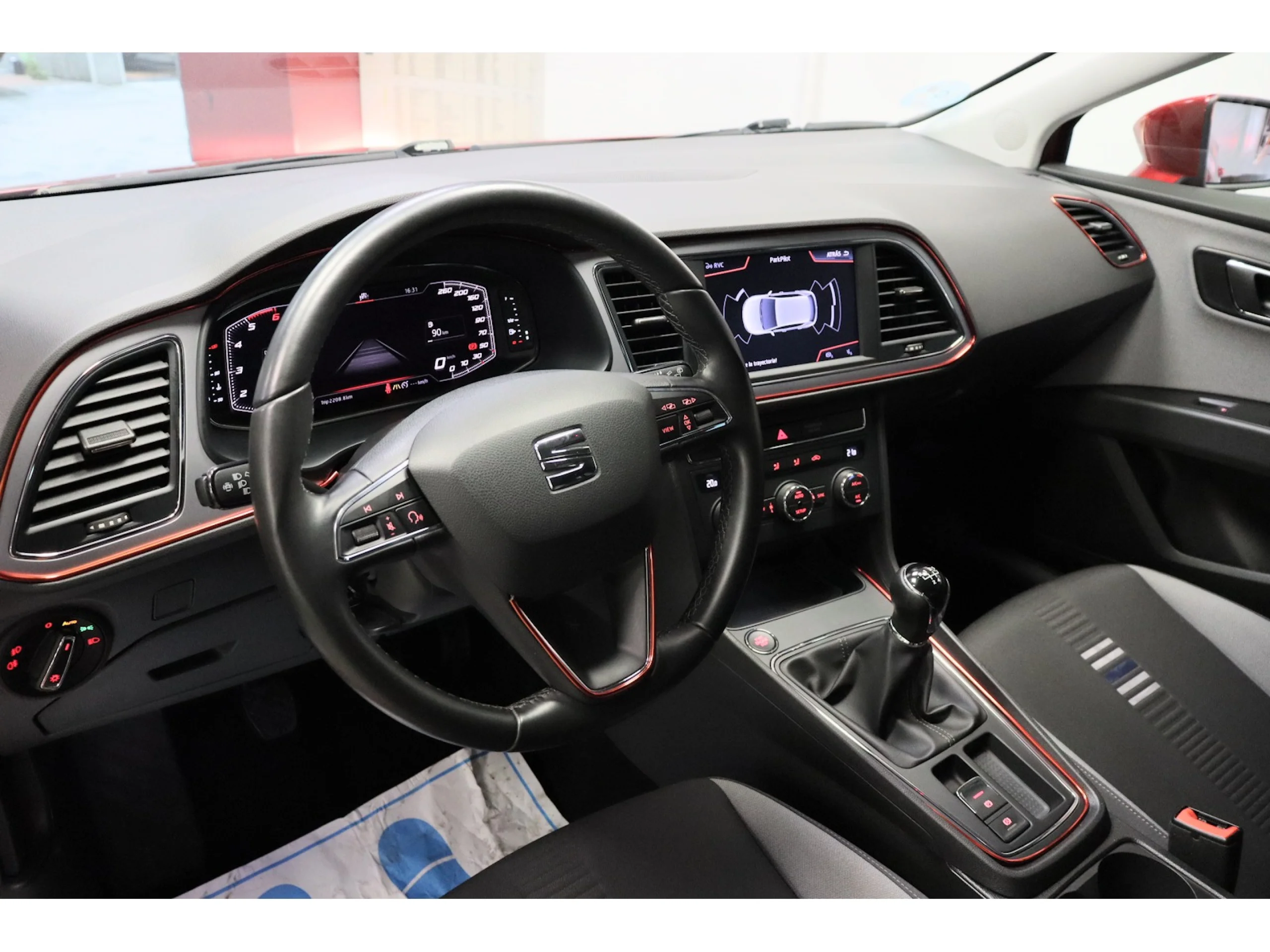 SEAT León 1.6 TDI S&S Style Visio Edition 85 kW (115 CV) - Foto 3