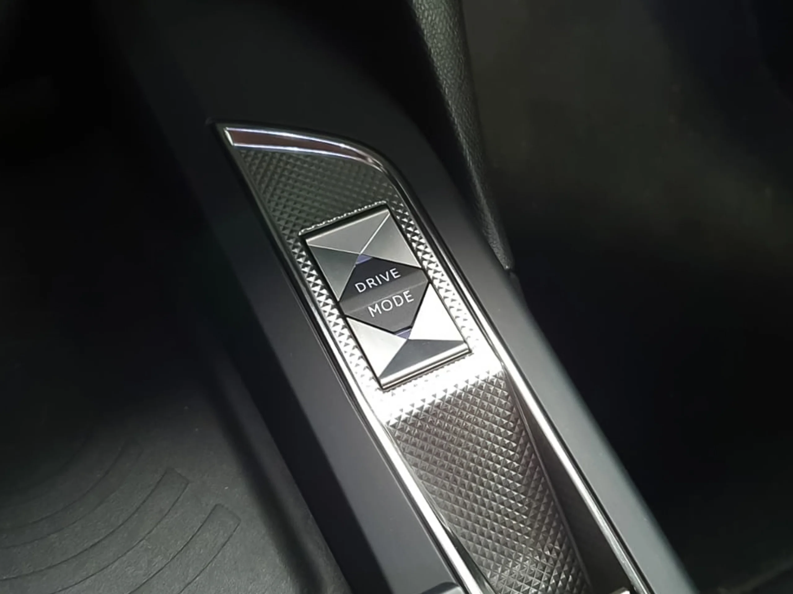 DS DS3 E-Tense Opera 115 kW (156 CV) - Foto 27