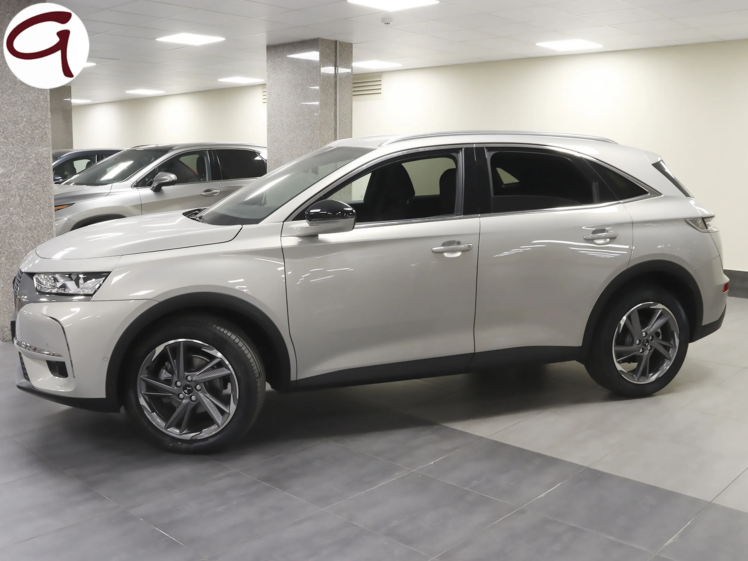 DS DS7 Crossback E-Tense 300 Grand Chic 4WD Auto 221 kW (300 CV) - Foto 2